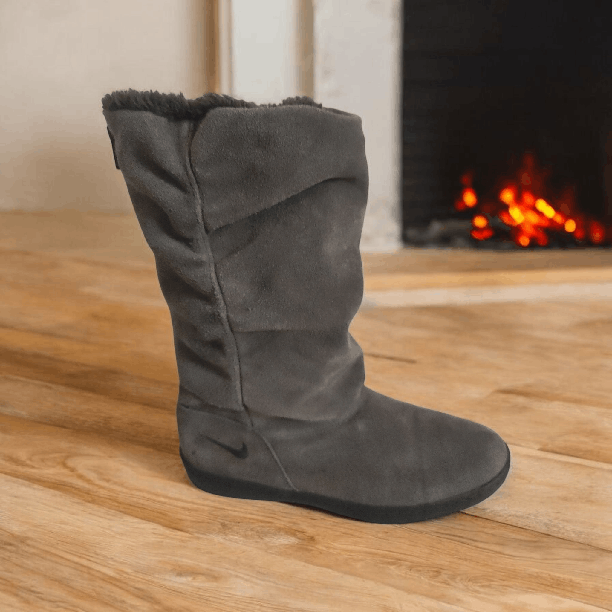 Nike Nike Sneaker Hoodie Suede Leather Winter Boots Size US 9 / IT 39 - 1 Thumbnail