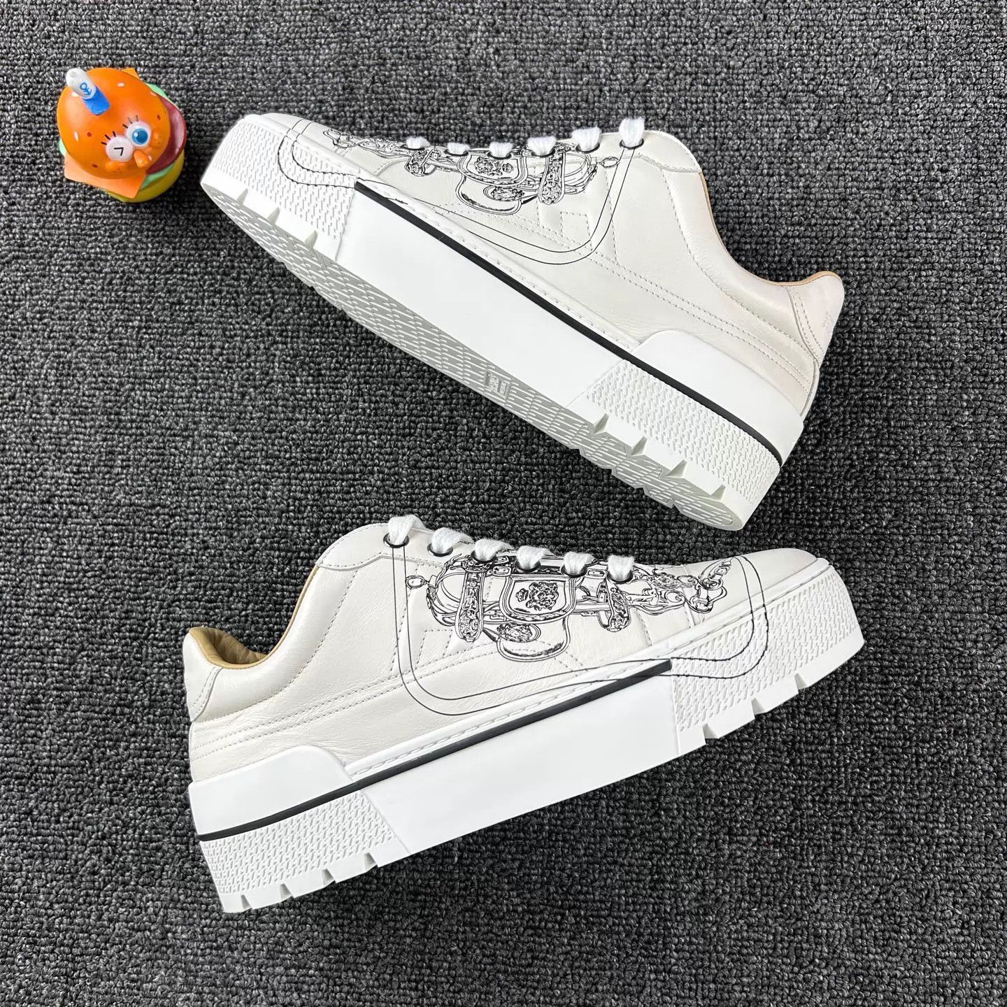 Hermes Hermes mismatched platform casual sneakers Size US 5.5 / IT 35.5 - 4 Thumbnail