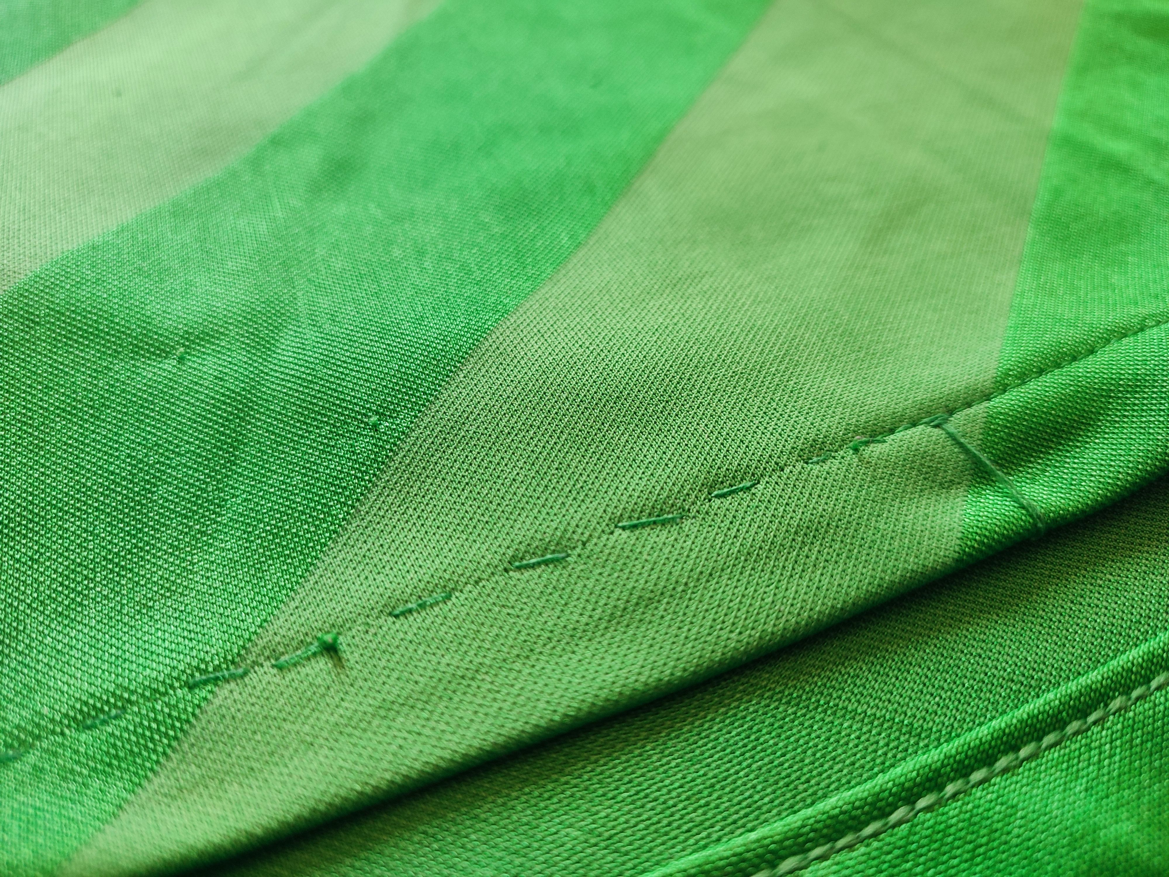 Umbro Ireland National Team 2016 Home Umbro Official Soccer Jersey Size US M / EU 48-50 / 2 - 11 Thumbnail