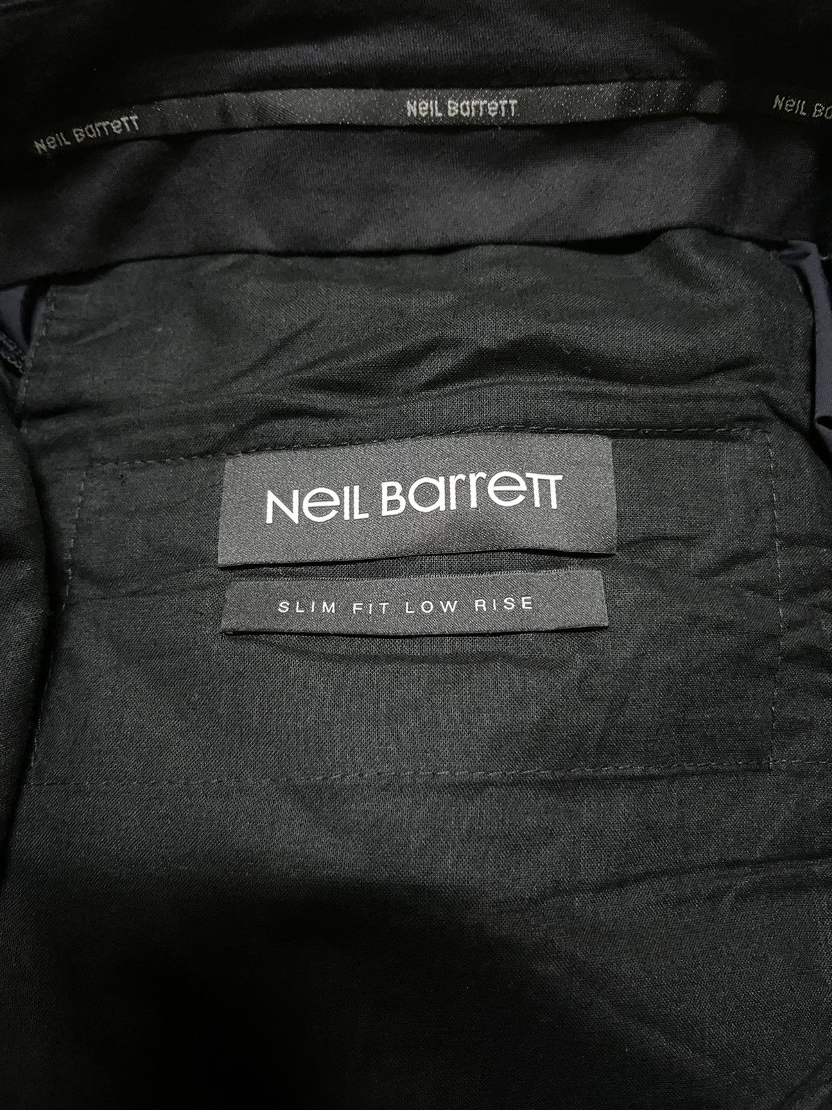 Neil Barrett SS2020 Neil Barrett Slim Fit Low Rise Trousers 48 Size US 33 - 13 Thumbnail