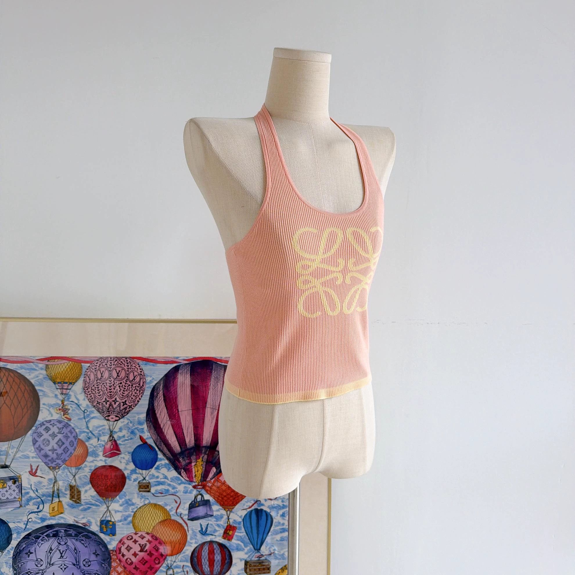 Loewe Loewe pink logo cami top S new w/ tags Size S / US 4 / IT 40 - 6 Thumbnail