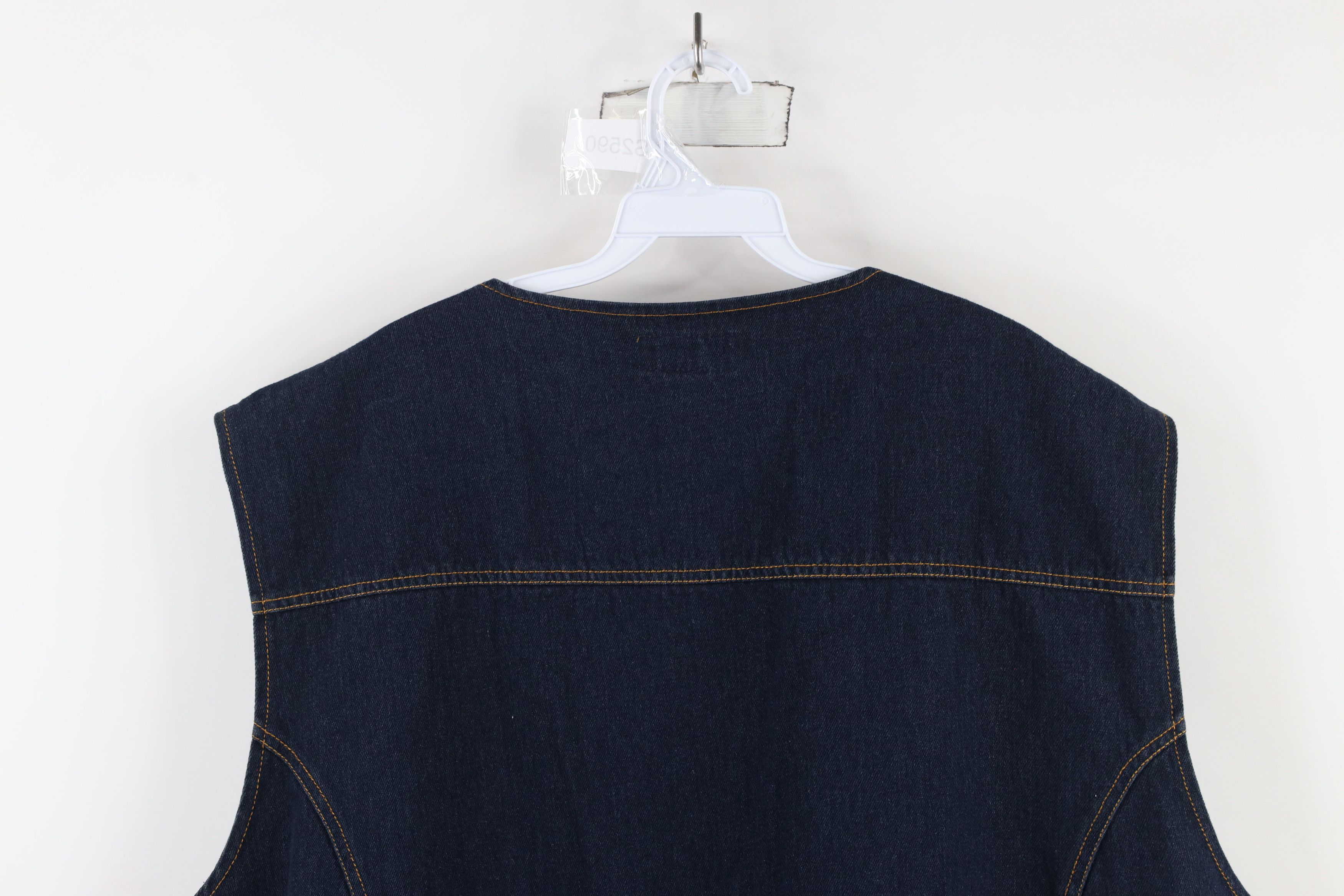 Vintage Vintage 90s Streetwear Denim Jean Button Vest Jacket Blue Size US XXL / EU 58 / 5 - 10 Thumbnail