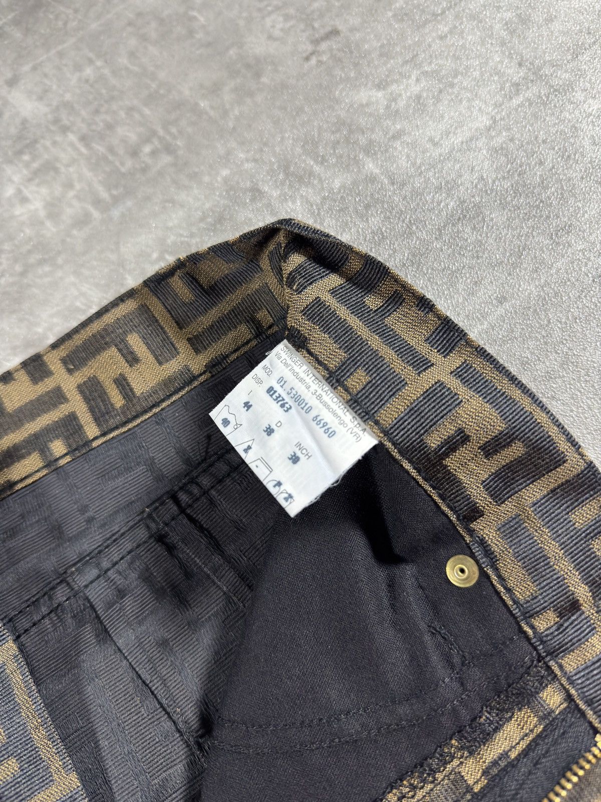 Fendi Fendi Zucca Monogram Pants luxury Size 30" / US 8 / IT 44 - 7 Thumbnail