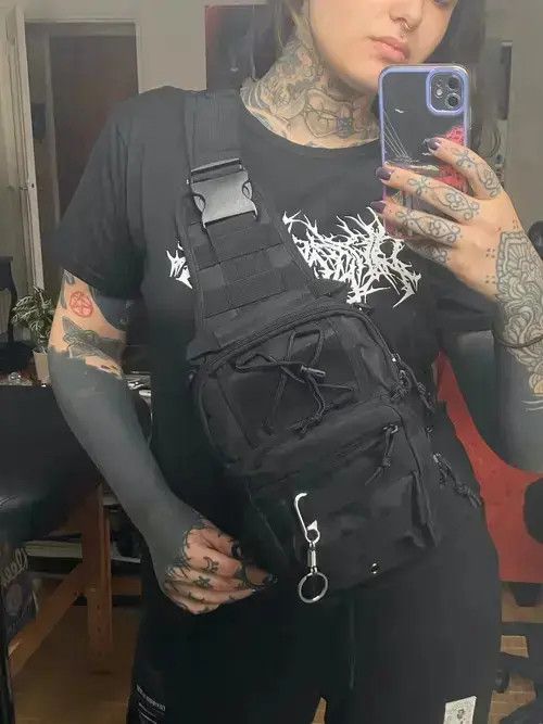 Other Tactical Men Chest Bags Designer Cool Shoulder Crossbody Bag Size ONE SIZE - 3 Thumbnail