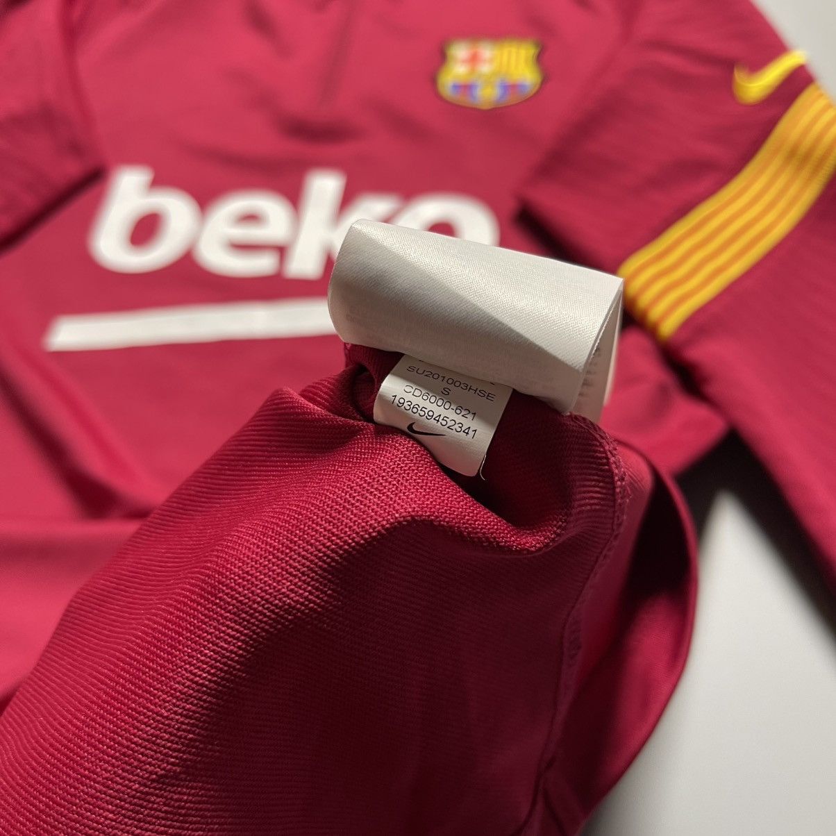 Nike × Vintage BARCELONA NIKE 2020/2021 FOOTBALL SOCCER TRAINING TRACK TOP Size US S / EU 44-46 / 1 - 13 Thumbnail