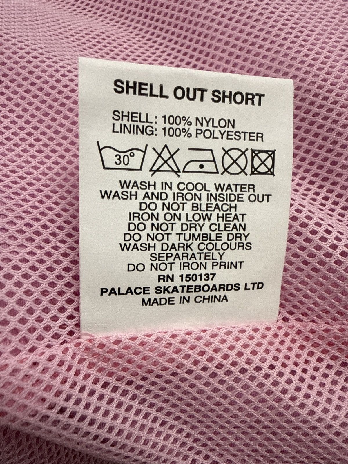Palace Palace shell out shorts XL Size US 38 / EU 54 - 5 Thumbnail