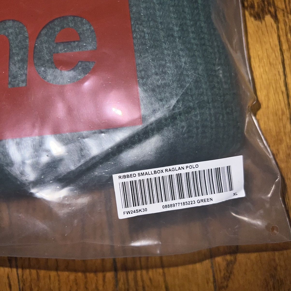 Supreme Supreme Small Box Logo Polo Sweater Green Size: XL Size US XL / EU 56 / 4 - 3 Thumbnail