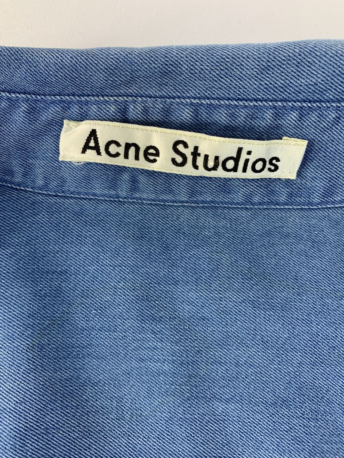 Acne Studios Acne Studios Denim Single Pocket Button Up Shirt Size US M / EU 48-50 / 2 - 6 Thumbnail