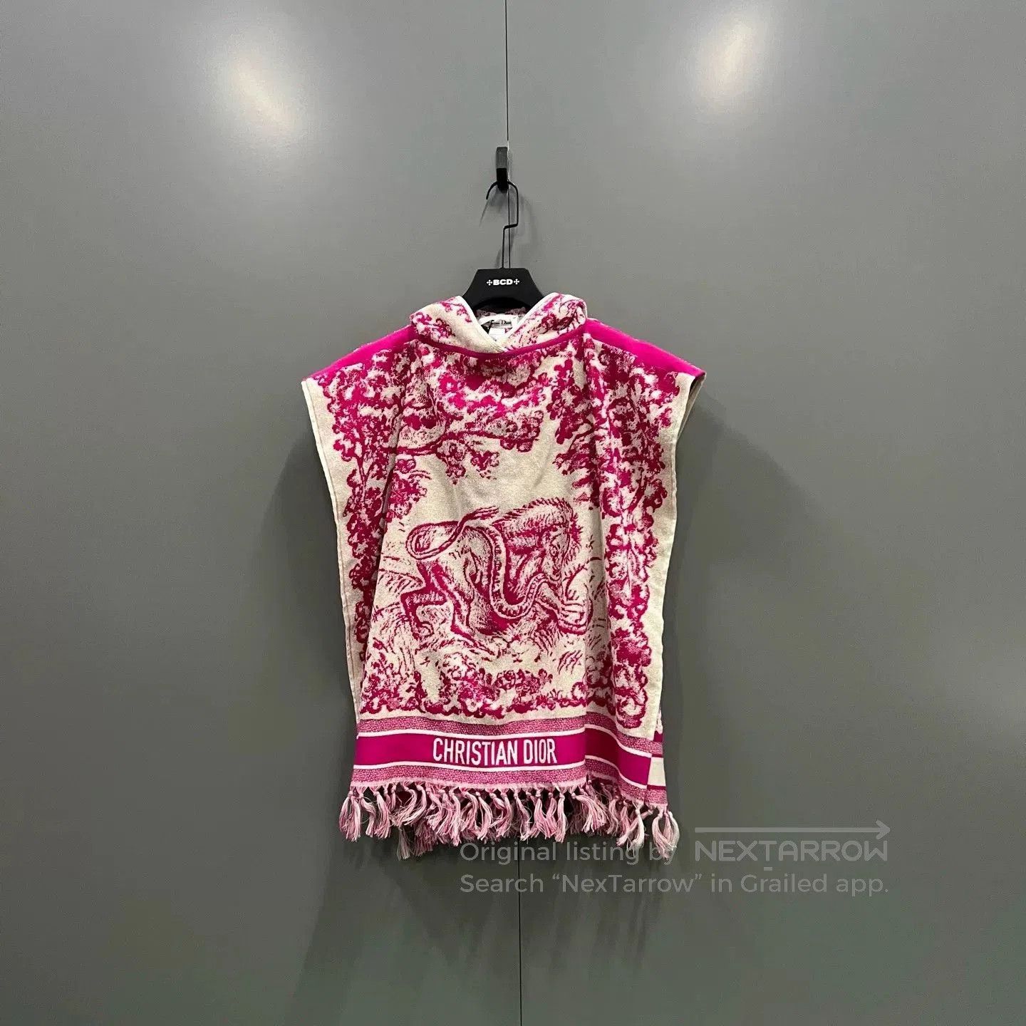 Dior dior pink printed hooded cape. Size XXS / US 00 / IT 34 - 1 Thumbnail