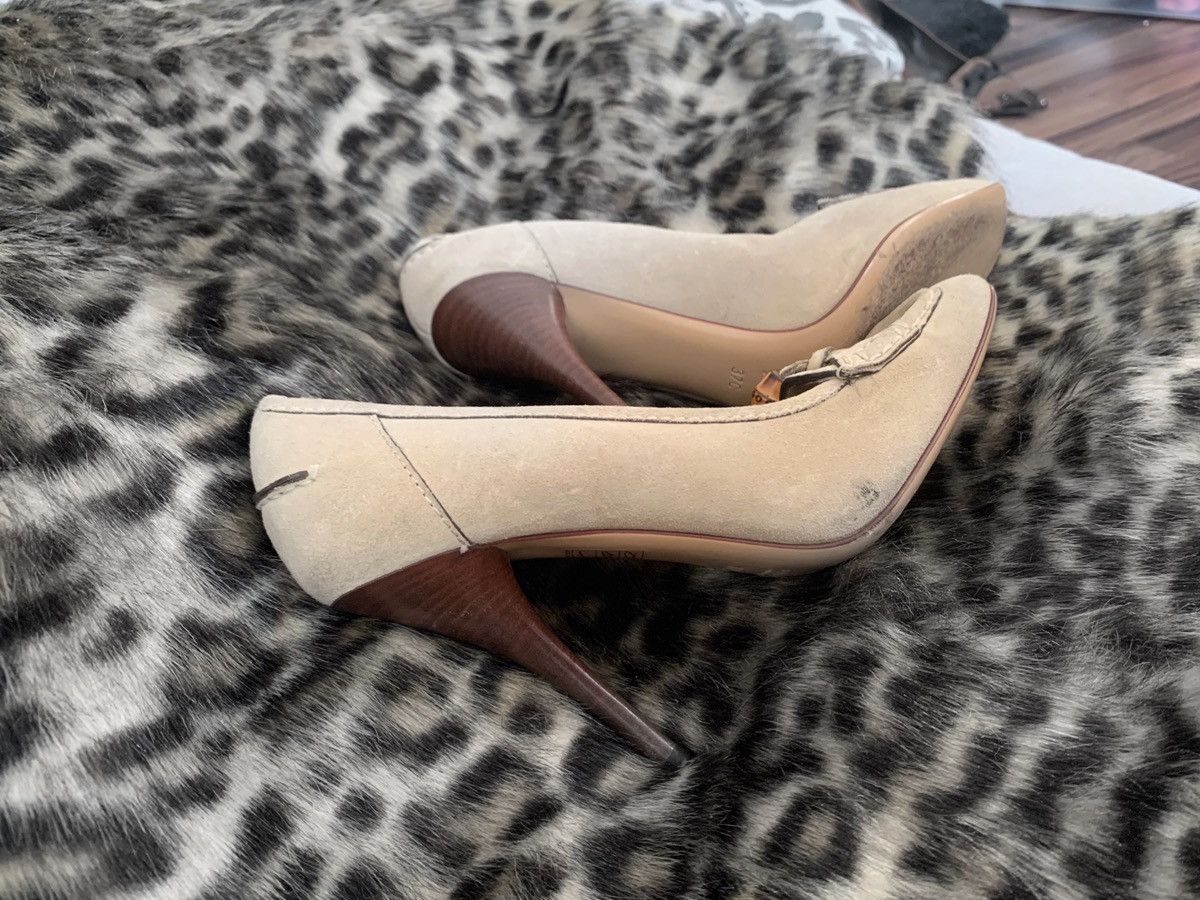Gucci Gucci beige suede heels Size US 6 / IT 36 - 4 Thumbnail