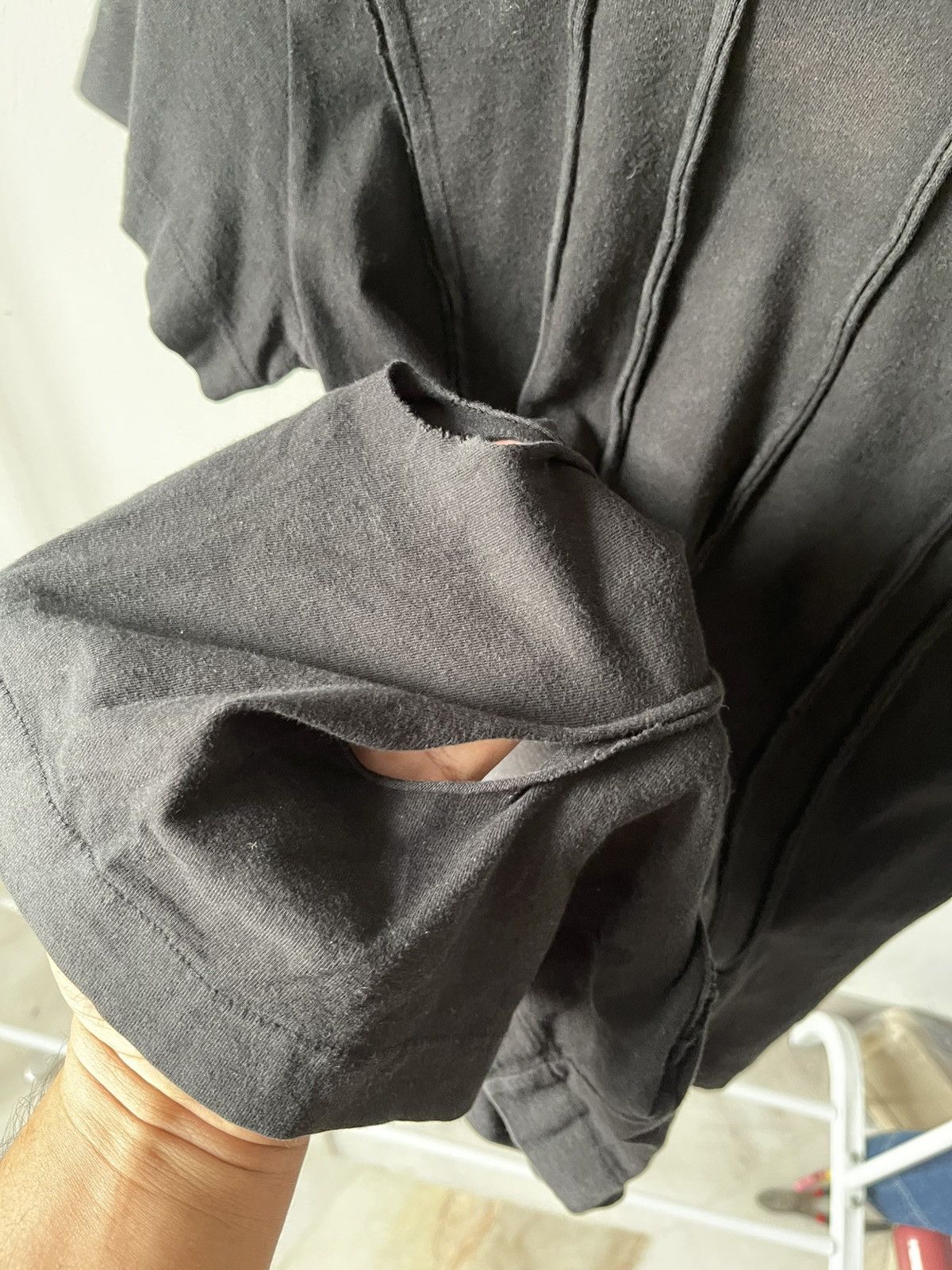 Comme des Garcons Homme Plus 2008 Comme Des Garcons Tricots Cut Tee Size US S / EU 44-46 / 1 - 8 Thumbnail