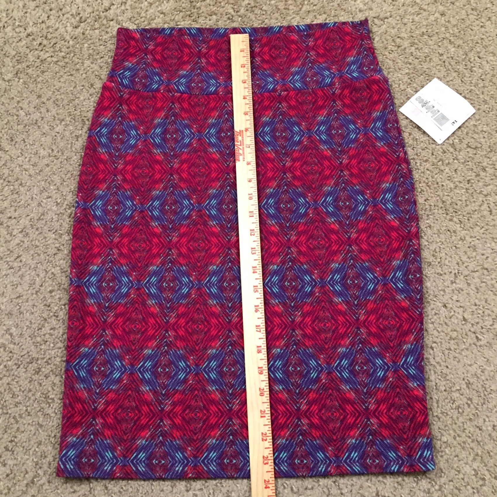 Vintage LuLaRoe Skirt Knee Length M Red Purple Geometric Pull On Unlined Polyester Spandex Women Casual Vintage No Size 32" / US 10 / IT 46 - 4 Thumbnail