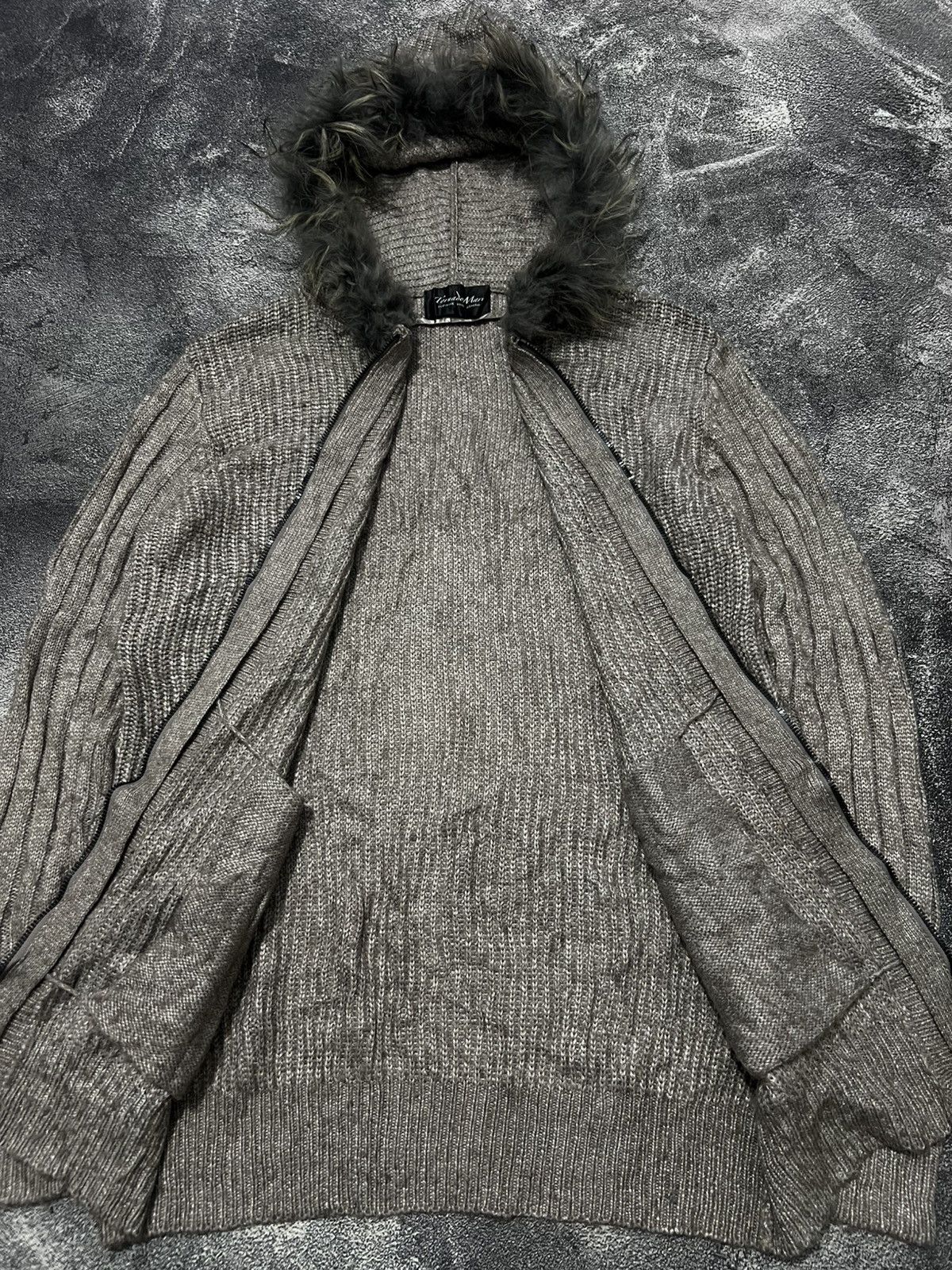 Tornado Mart Tornado Mart Fur Hoodie Size US L / EU 52-54 / 3 - 5 Thumbnail