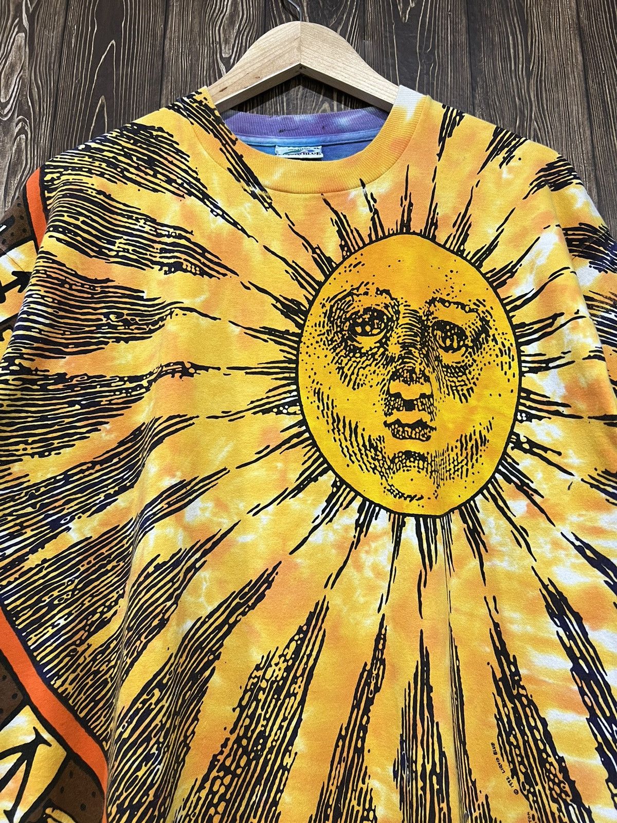 Liquid Blue × Vintage Vintage 90s Liquid Blue Sun N Moon Fullprint Tshirt Size US L / EU 52-54 / 3 - 3 Thumbnail
