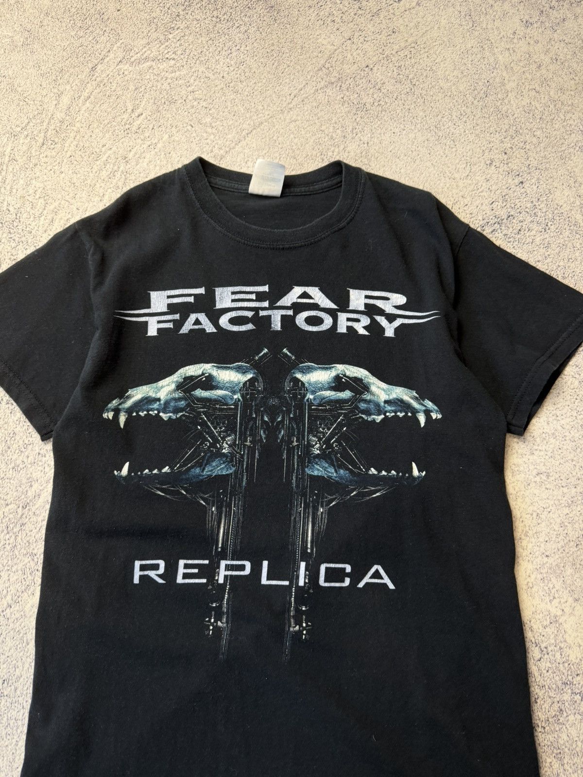 Band Tees Vintage Fear Factory Replica Rock T Shirt Y2K Size US S / EU 44-46 / 1 - 8 Thumbnail