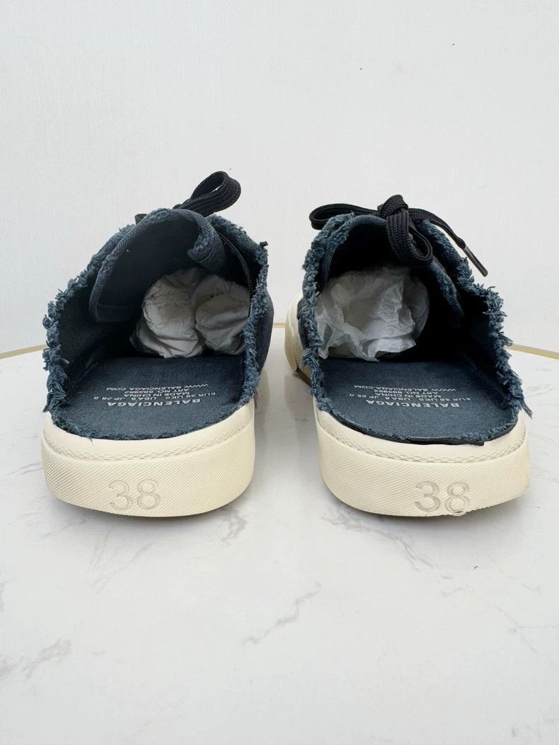Balenciaga Balenciaga Canvas Sneakers Size 38-2505 Size US 7 / IT 37 - 4 Thumbnail
