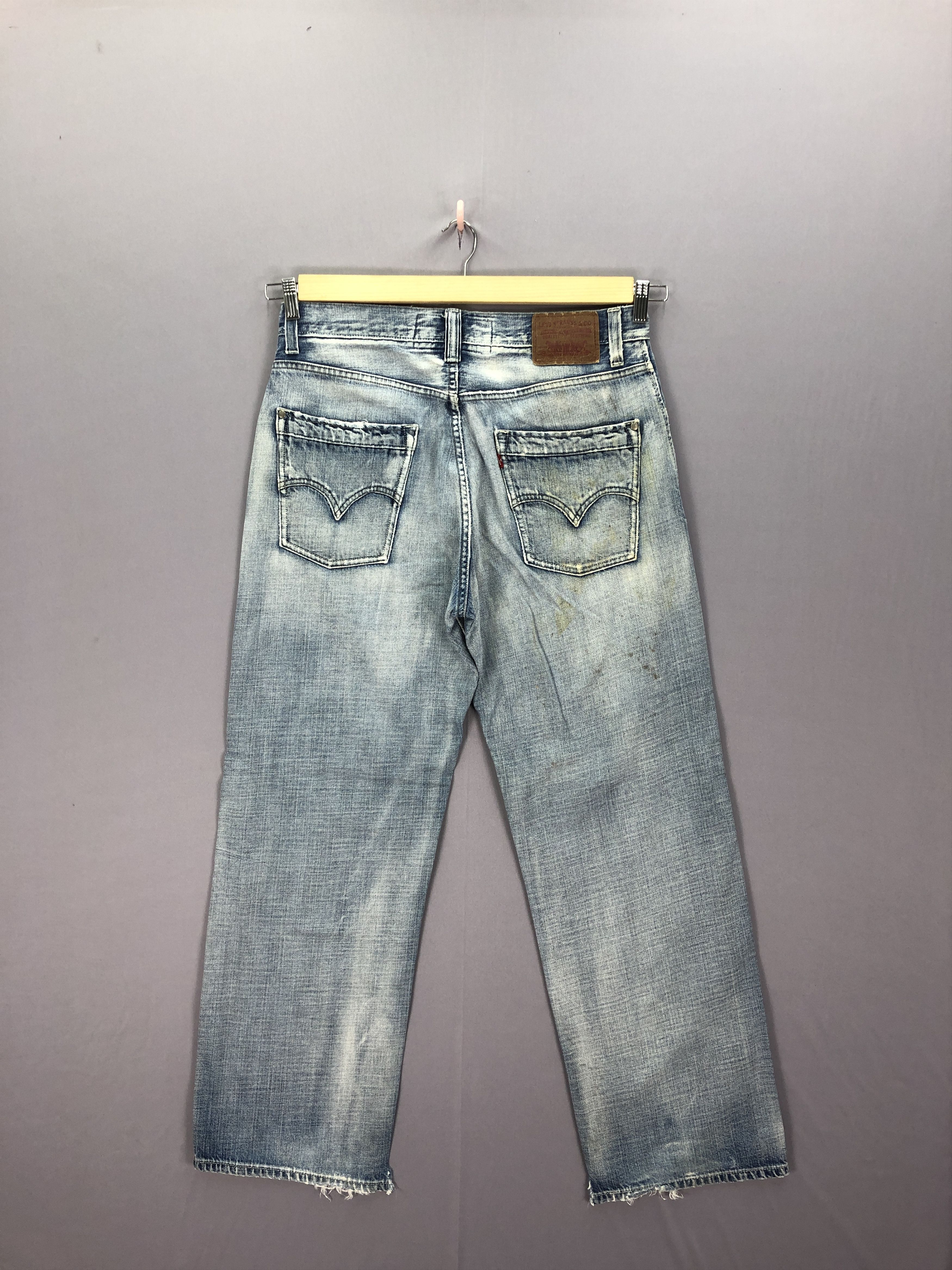 Jean Vintage Distressed Levis Baggy Jeans Levi's 569 Faded Denim Size US 32 / EU 48 - 4 Thumbnail