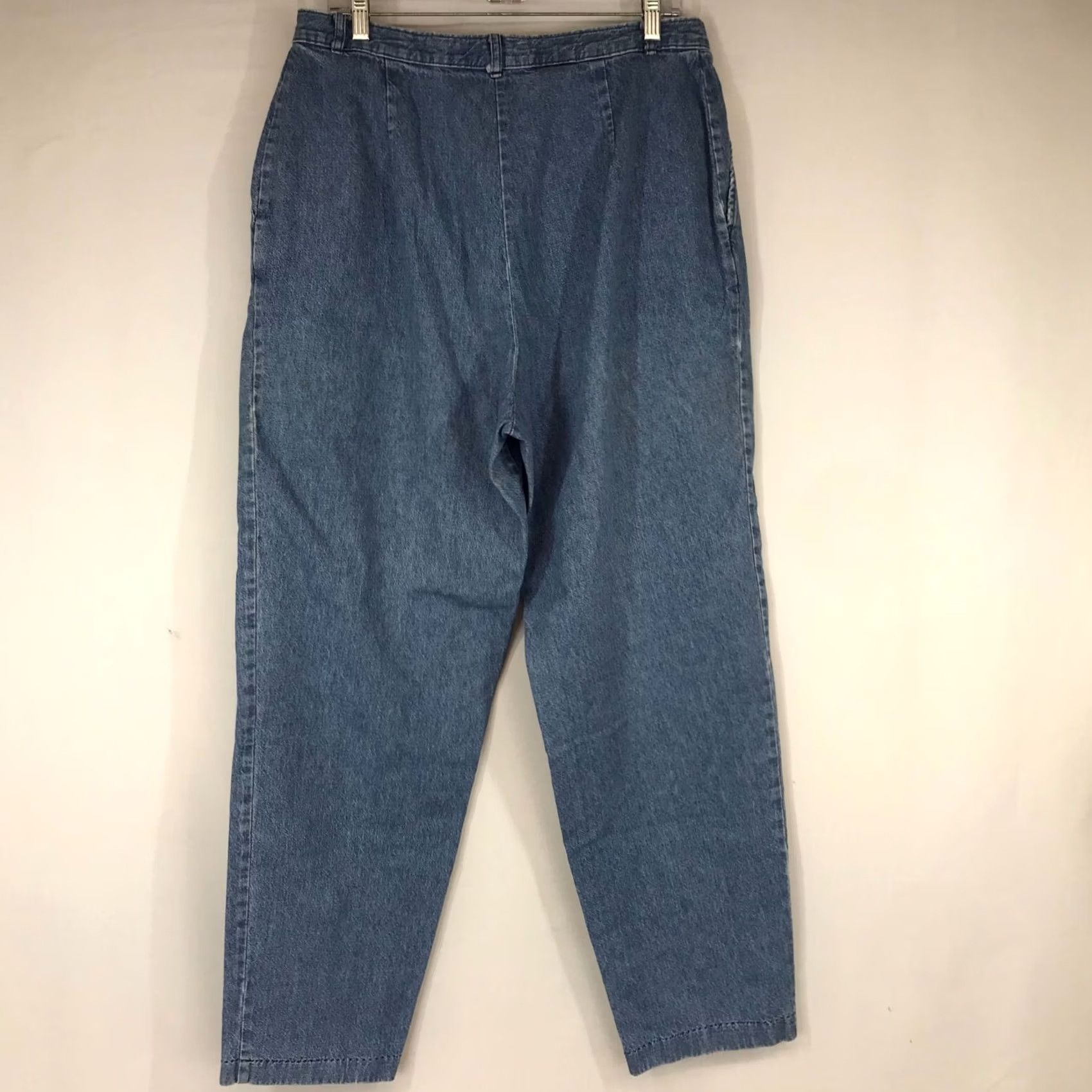 Levi's VINTAGE Levi's - WOMEN'S Jeans - 18 - BLUE DENIM 100% COTTON PLEATED FRONT Size 40" / US 18 - 4 Thumbnail