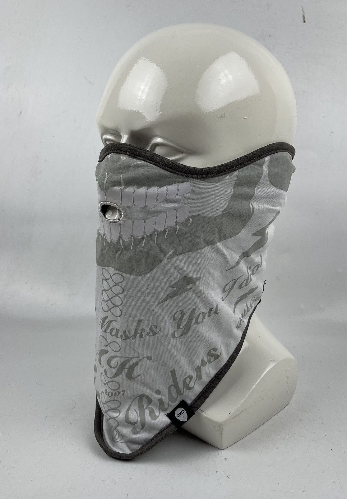 Japanese Brand rare design air hole skull mask tc49 Size ONE SIZE - 1 Thumbnail