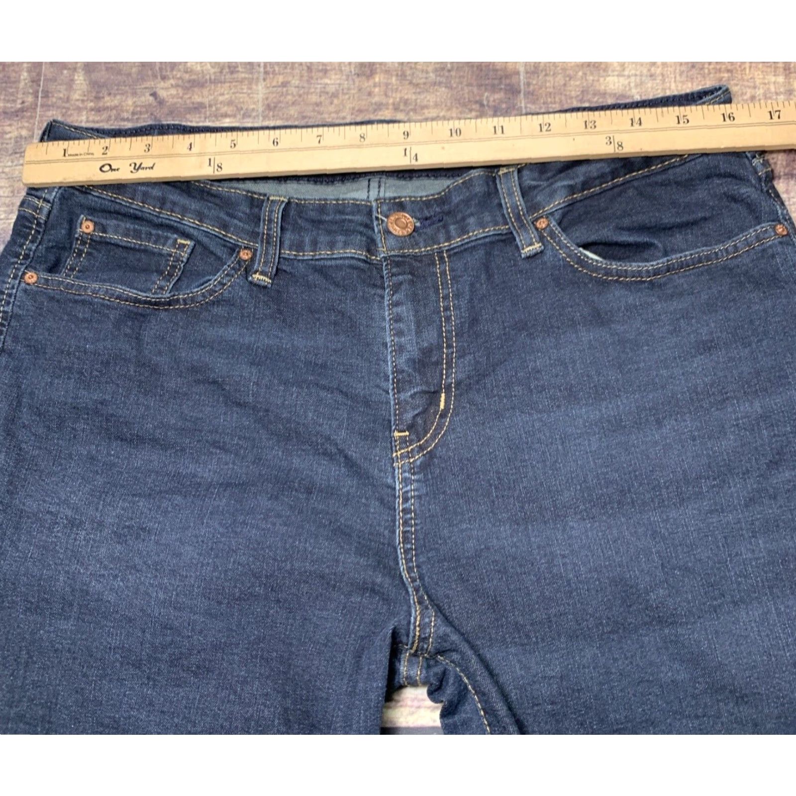 Levi's VINTAGE Levi's Signature Jeans Boot Cut Blue 14 M 34 x 30 Dark Stretch Womens Jeans (Plus) Size 36" / US 14 / IT 50 - 6 Thumbnail