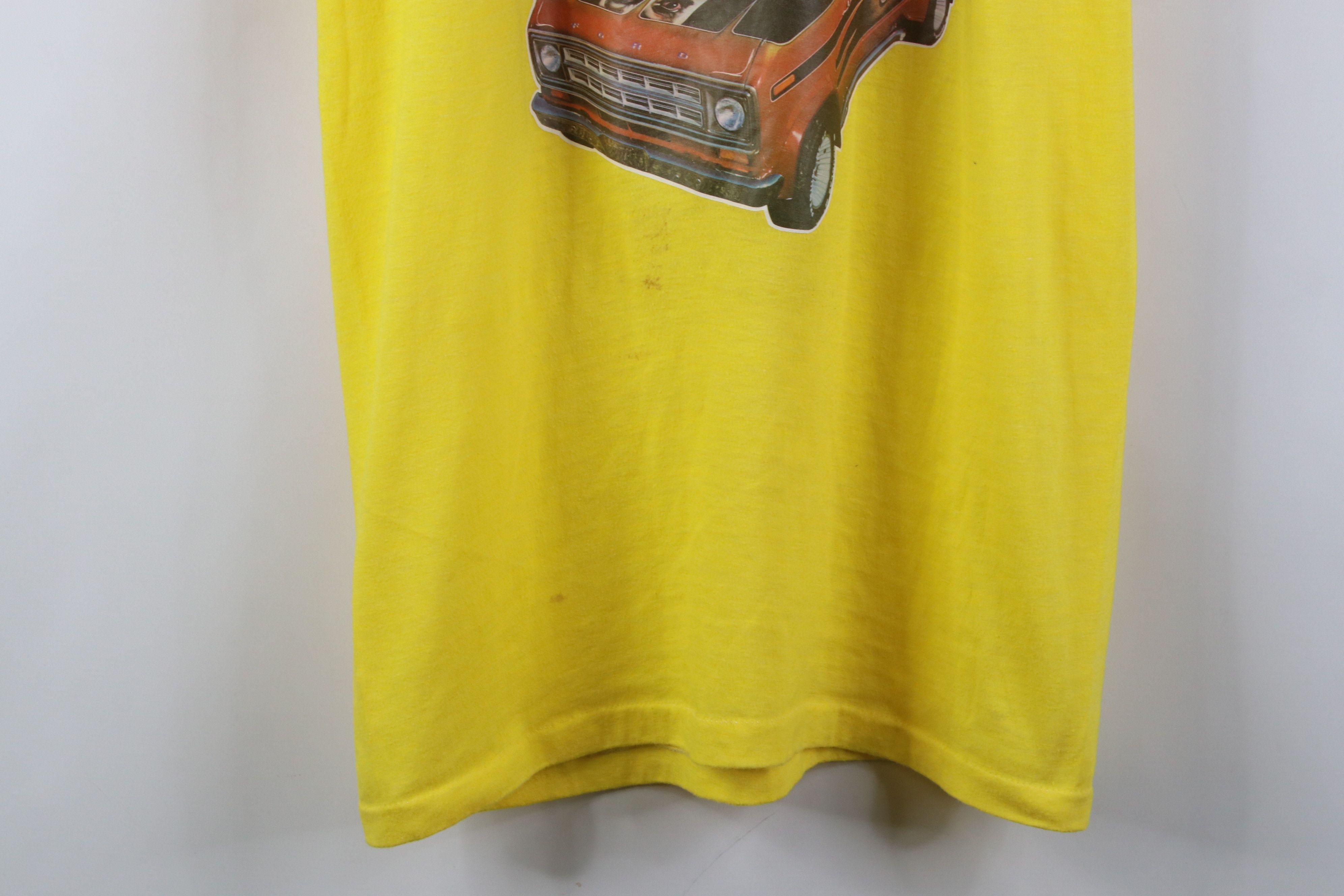 Vintage Vintage 70s Ford Motor Co Econoline Van Beach Sunset T-Shirt Size US M / EU 48-50 / 2 - 3 Thumbnail