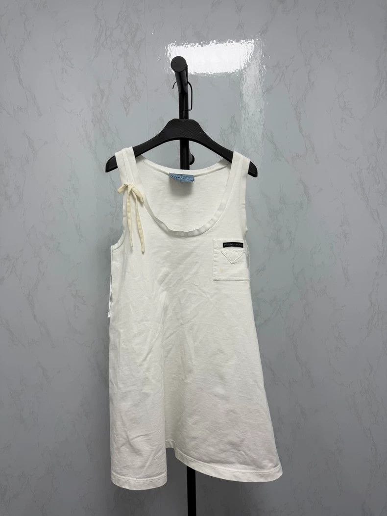 Prada Prada Triangle logo bob tie white dress Size M / US 6-8 / IT 42-44 - 1 Thumbnail