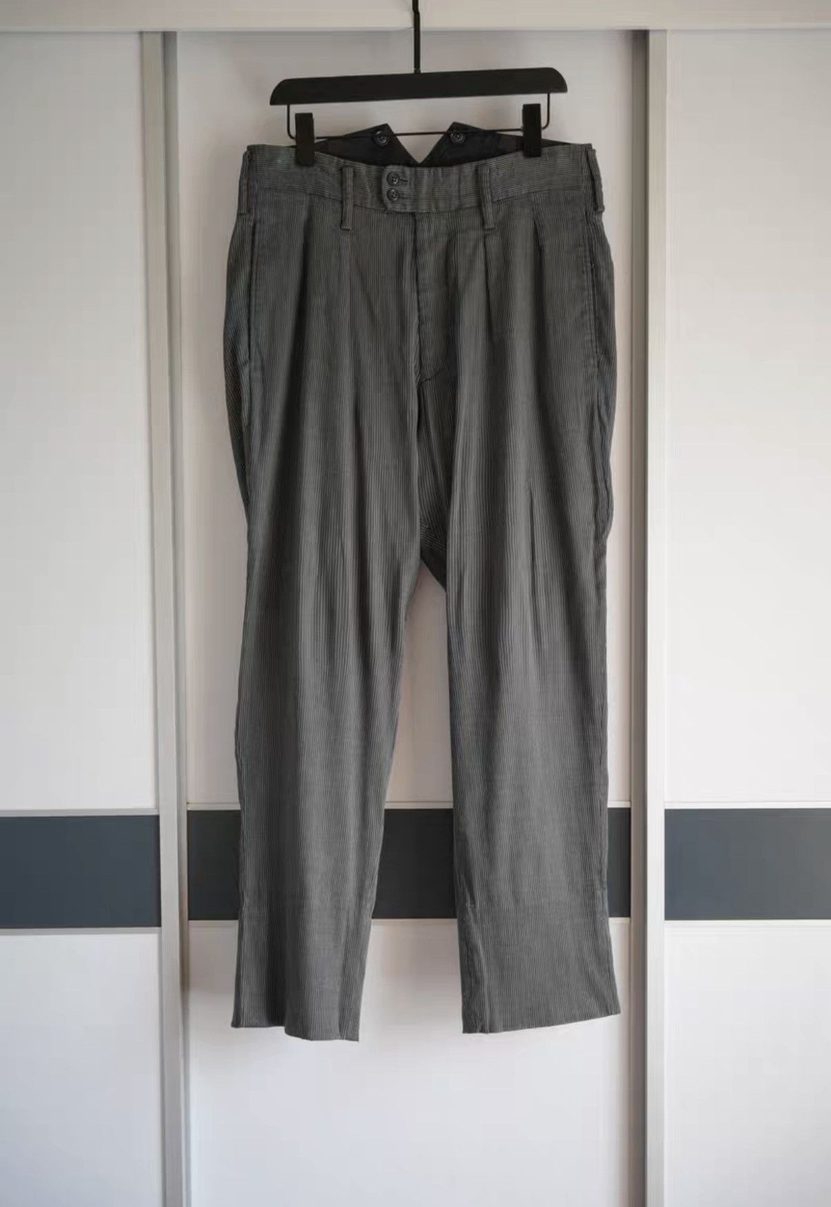 Yohji Yamamoto Yohji Yamamoto 11ss Grey Stripe Fishtail Trousers K4 Size US 32 / EU 48 - 1 Thumbnail