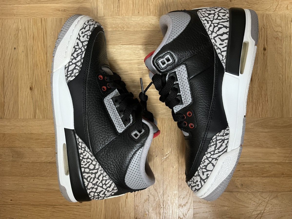 Jordan Brand Air Jordan 3 retro OG black cement Size US 5 / EU 37 - 1 Thumbnail