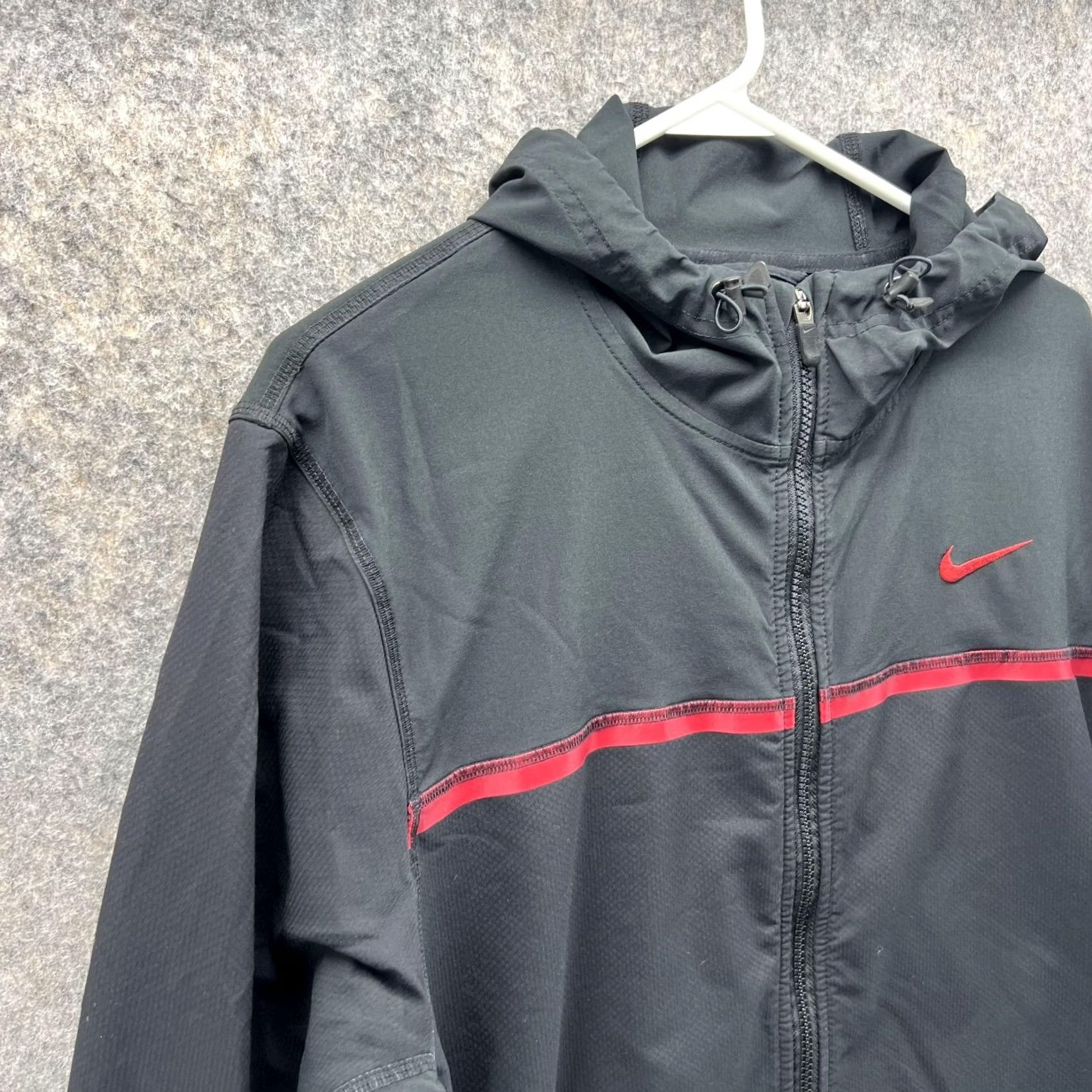 Nike Nike Sweater Men L Black Red Full Zip Dri Fit Windrunner Unlimited Jacket Size US L / EU 52-54 / 3 - 3 Thumbnail
