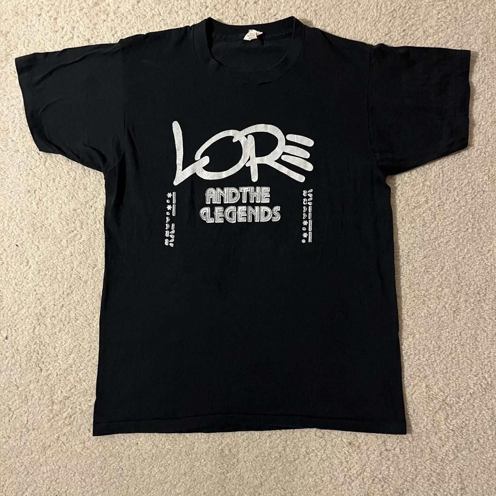 Vintage VTG 80s Lore and the Legends BLK Single Stitched Graphic Tee Size US L / EU 52-54 / 3 - 1 Thumbnail