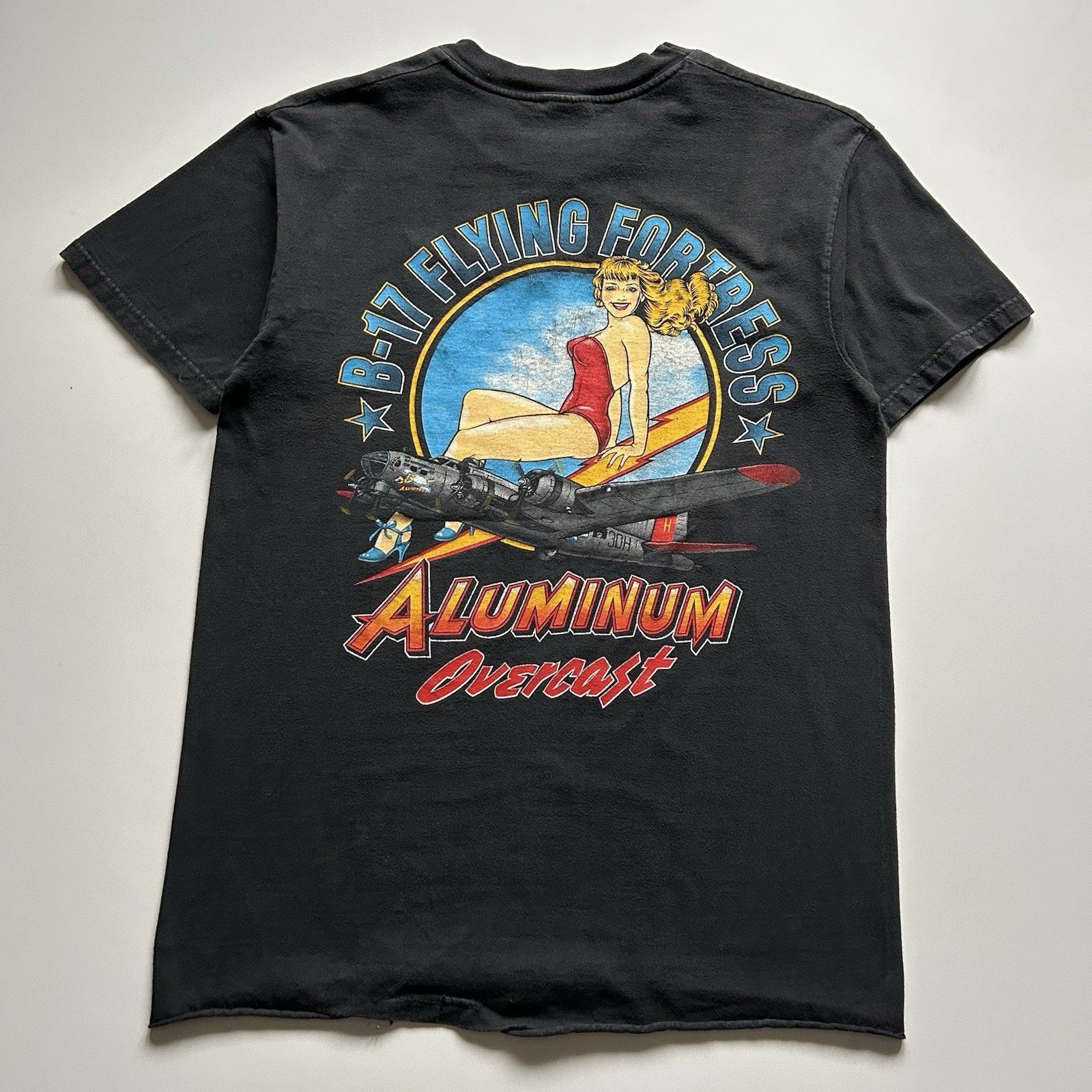 Hanes Vintage B-17 Flying Fortress Shirt Medium 90s Hanes Beefy T Size US M / EU 48-50 / 2 - 1 Thumbnail