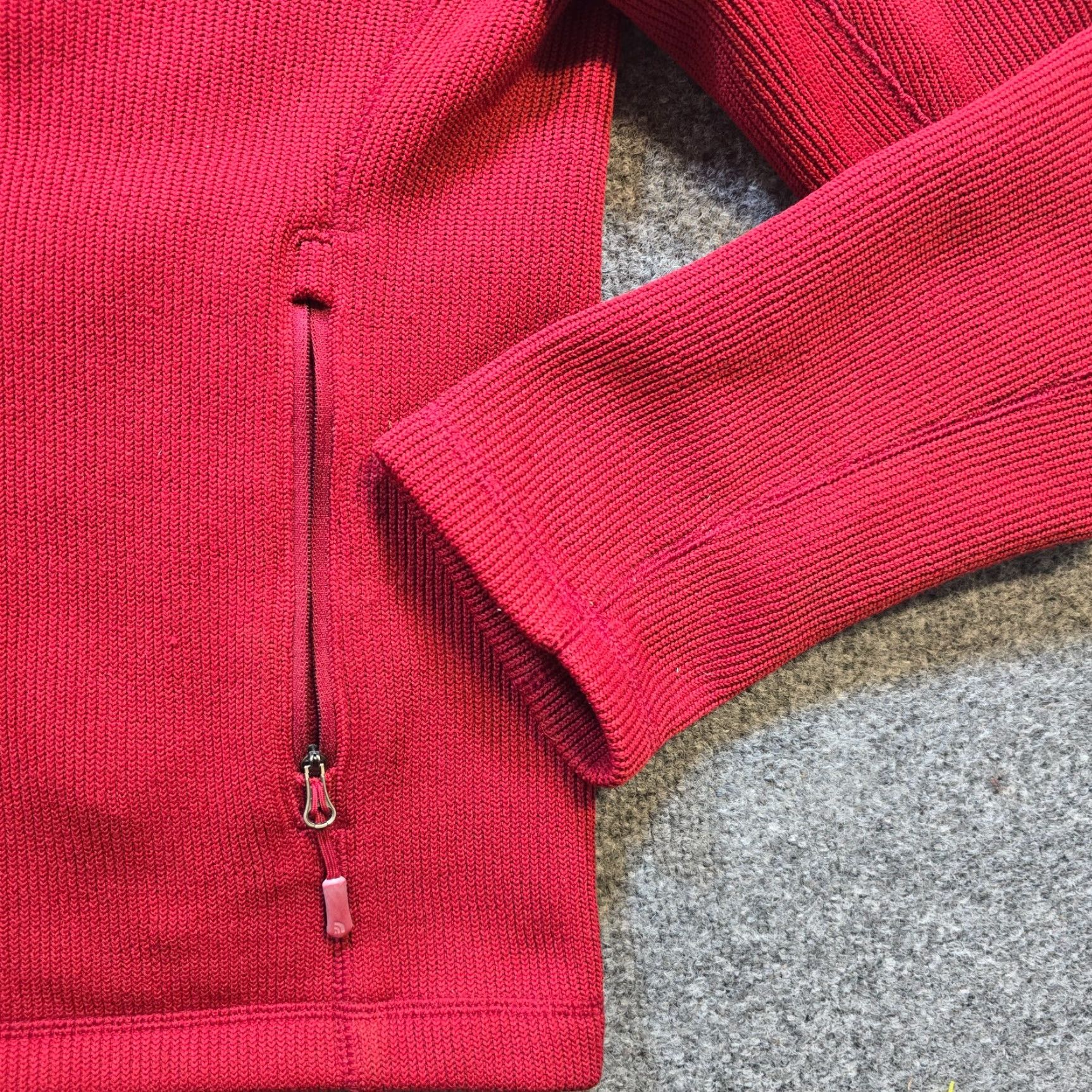 The North Face The North Face Jacket Men M Red Full Zip Knit Fleece Basic Performance Windbreaker Regular Stand-Up Collar Outdoor Weatherproof (if allowed) Size US M / EU 48-50 / 2 - 4 Thumbnail