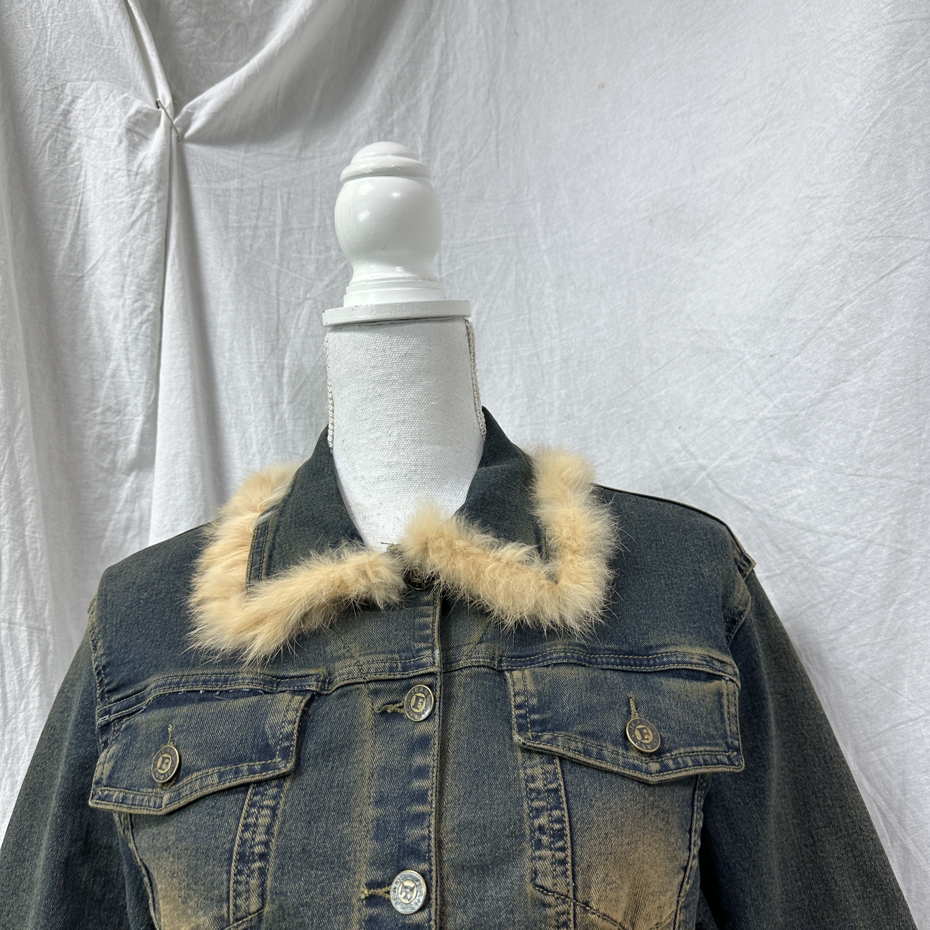 Vintage Vintage Denim Preppy Washed Real Fur Trim Jeans Jacket 00s Size L / US 10 / IT 46 - 6 Thumbnail