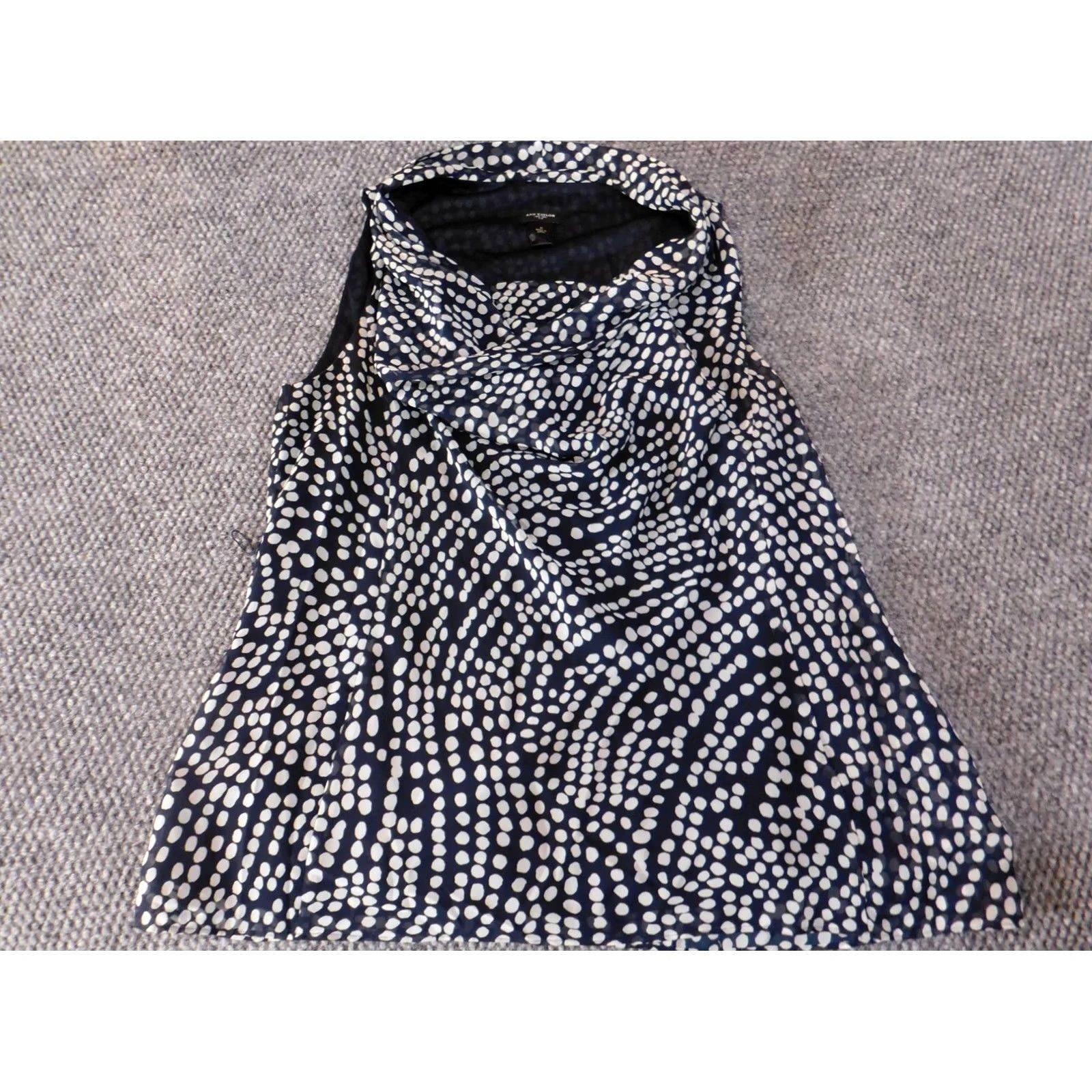 Ann Taylor Ann Taylor Blouse Women Medium Blue Polka Dot Lined Pullover Sleeveless Casual Top Women M Blue Ruffle Cap Sleeve? Size M / US 6-8 / IT 42-44 - 2 Thumbnail