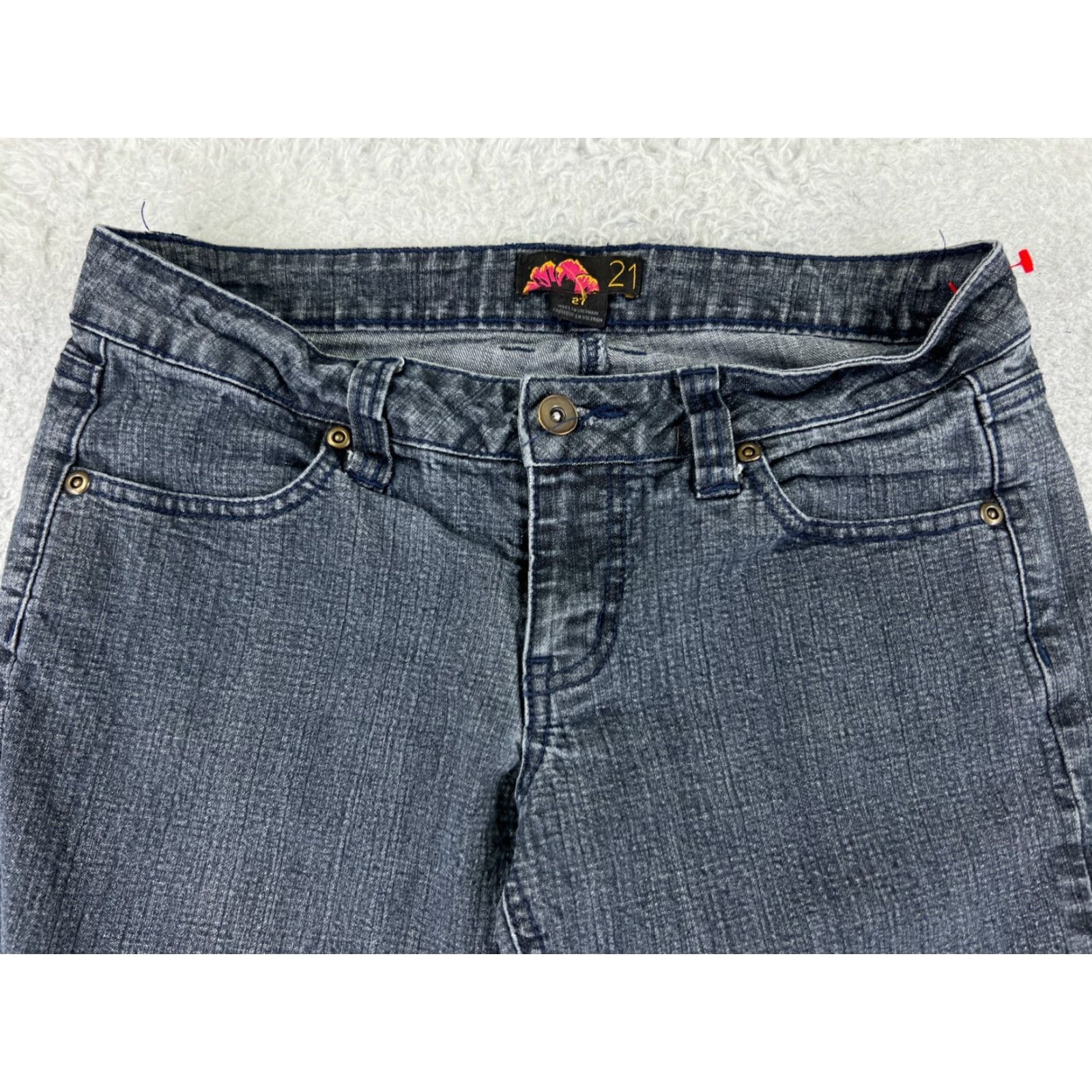 Forever 21 FOREVER 21 Jeans Womens 27 Black Denim Skinny Low Rise 26x30 Cotton Blend 5-Pocket Size 27" / US 4 / IT 40 - 4 Thumbnail