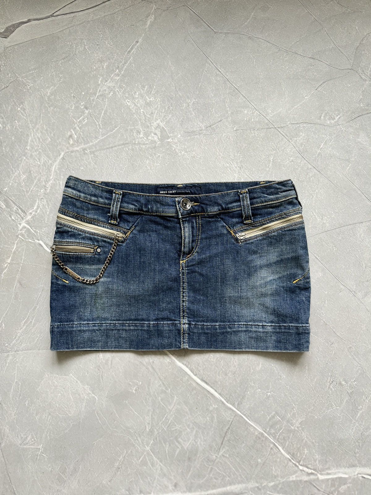 Miss Sixty Vintage Miss Sixty Denim Mini Skirt Chain Zip Y2k Style Size 30" / US 8 / IT 44 - 1 Thumbnail