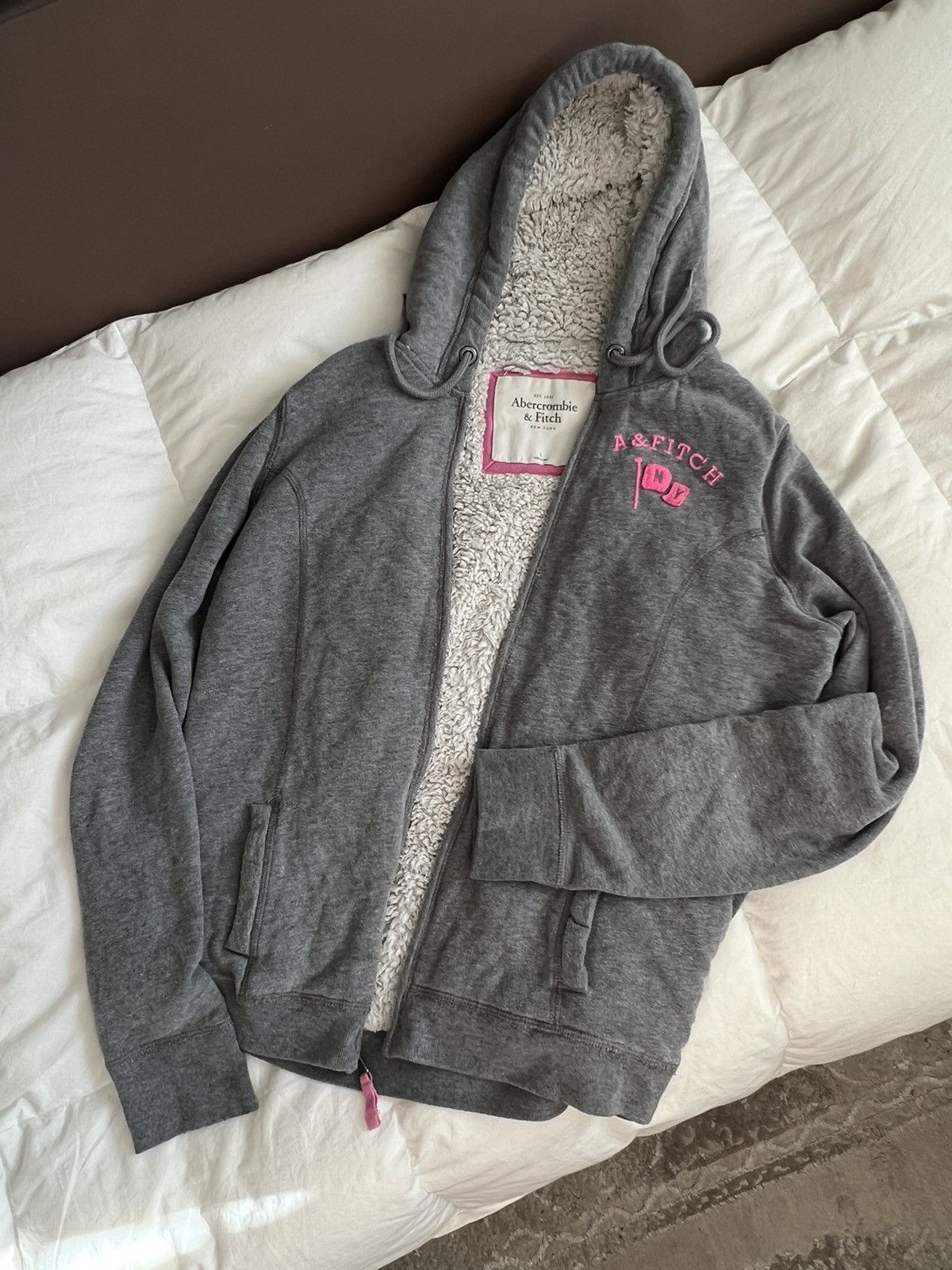 Abercrombie & Fitch × If Six Was Nine × Le Grande Bleu (L.G.B.) Abercrombie Fur Hoodie Sherpa LGB Style Size M / US 6-8 / IT 42-44 - 7 Thumbnail