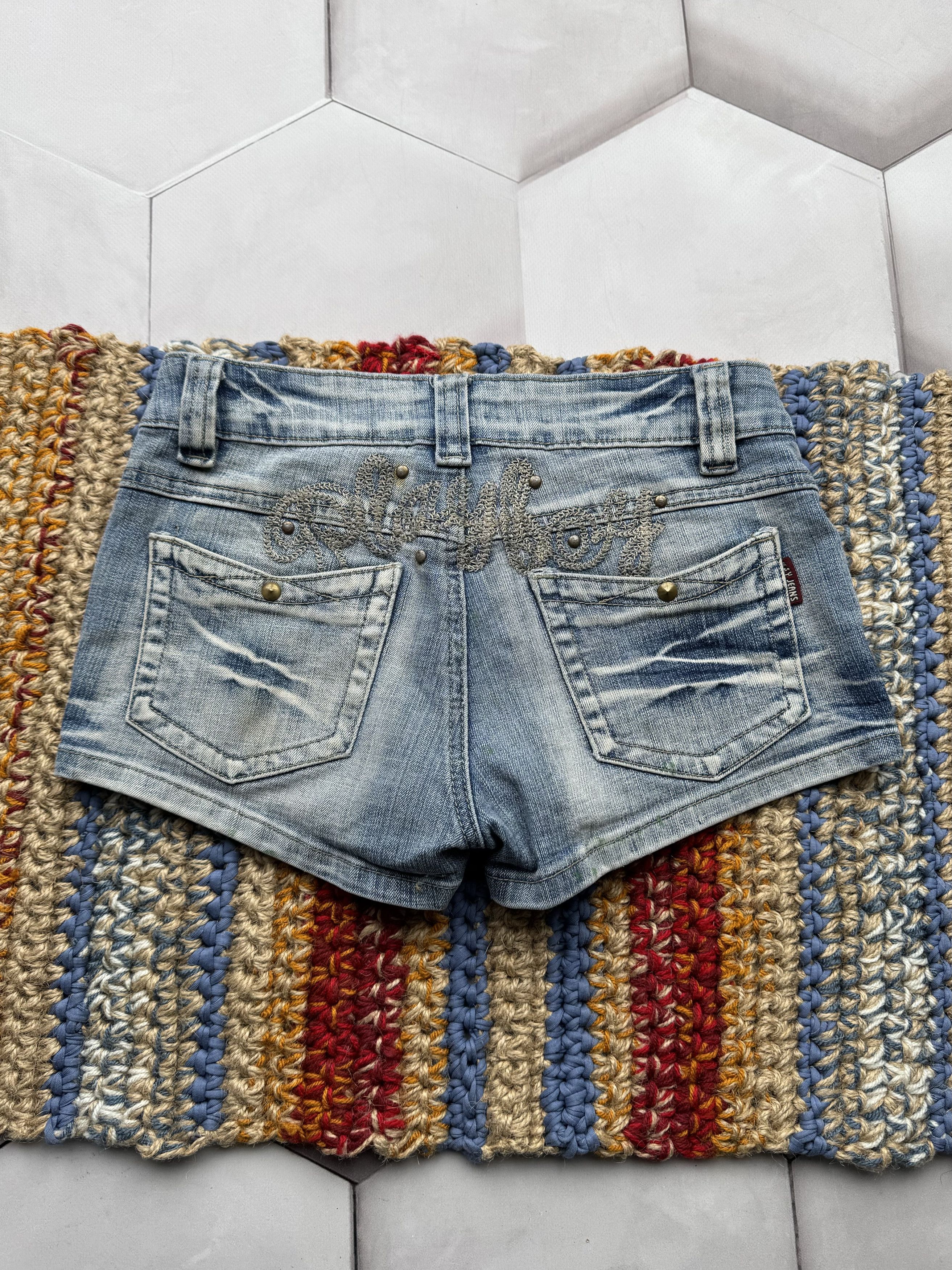 Cross Colours Streetwear Snap Pocket Denim deals Shorts