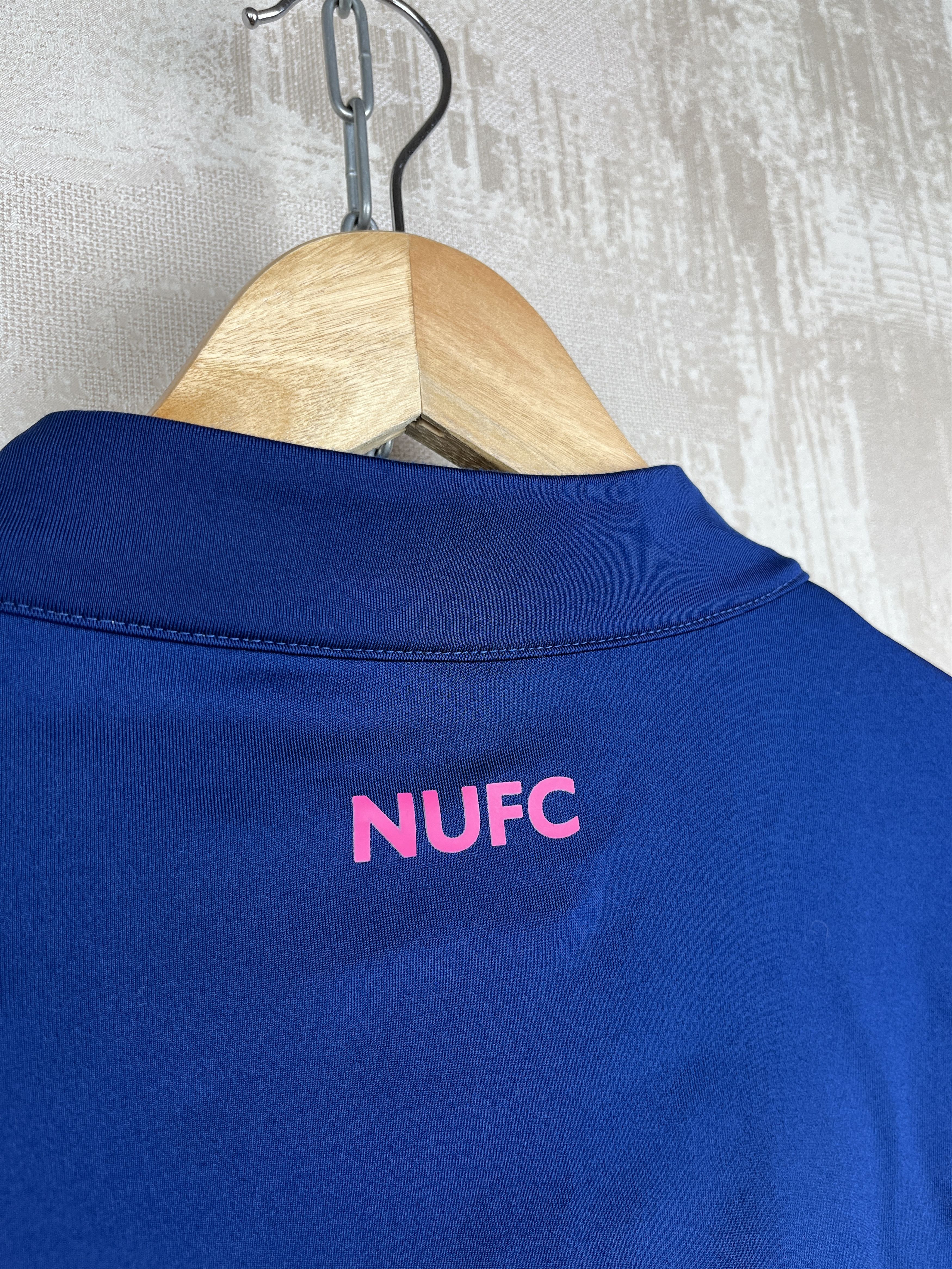Other Castore Newcastle United Soccer 1/4 Zip Training Pullover Size US XL / EU 56 / 4 - 15 Thumbnail