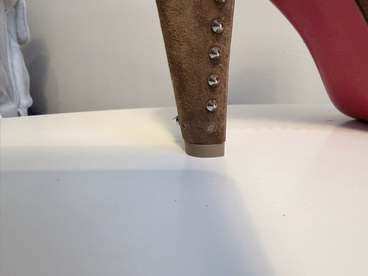 Christian Louboutin NEW UNWORN LOUBOUTIN Vidura studded suede ankle boots flaws Size US 10 / IT 40 - 18 Thumbnail