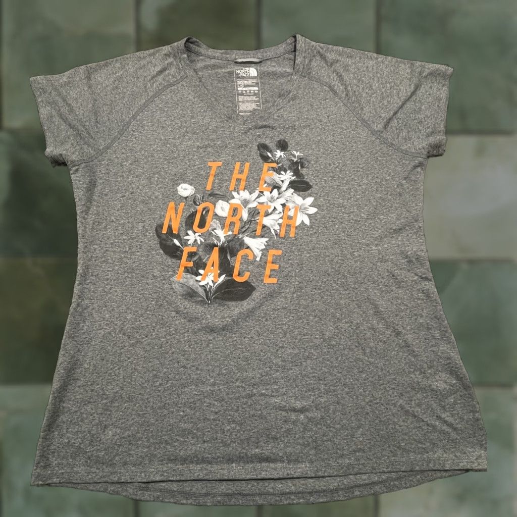 The North Face The North Face Shirt Large Woman’s Flower Print SS Active Fit Gray Orange Hiking Size L / US 10 / IT 46 - 1 Thumbnail