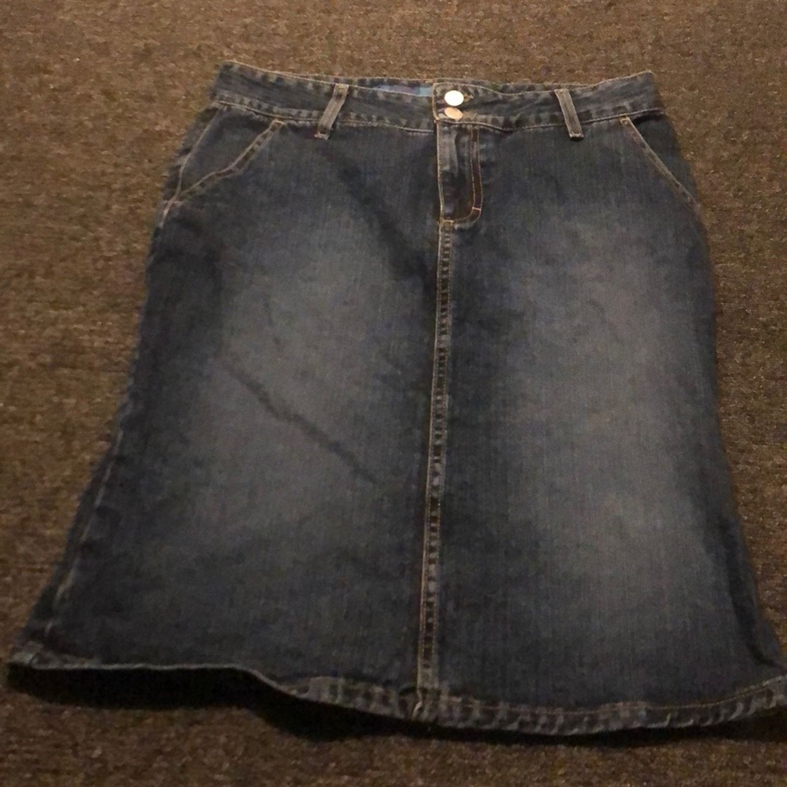 Vintage dELiA*s Jean Skirt Junior's size 9 90's Knee Length Y2K Size 30" / US 8 / IT 44 - 1 Thumbnail