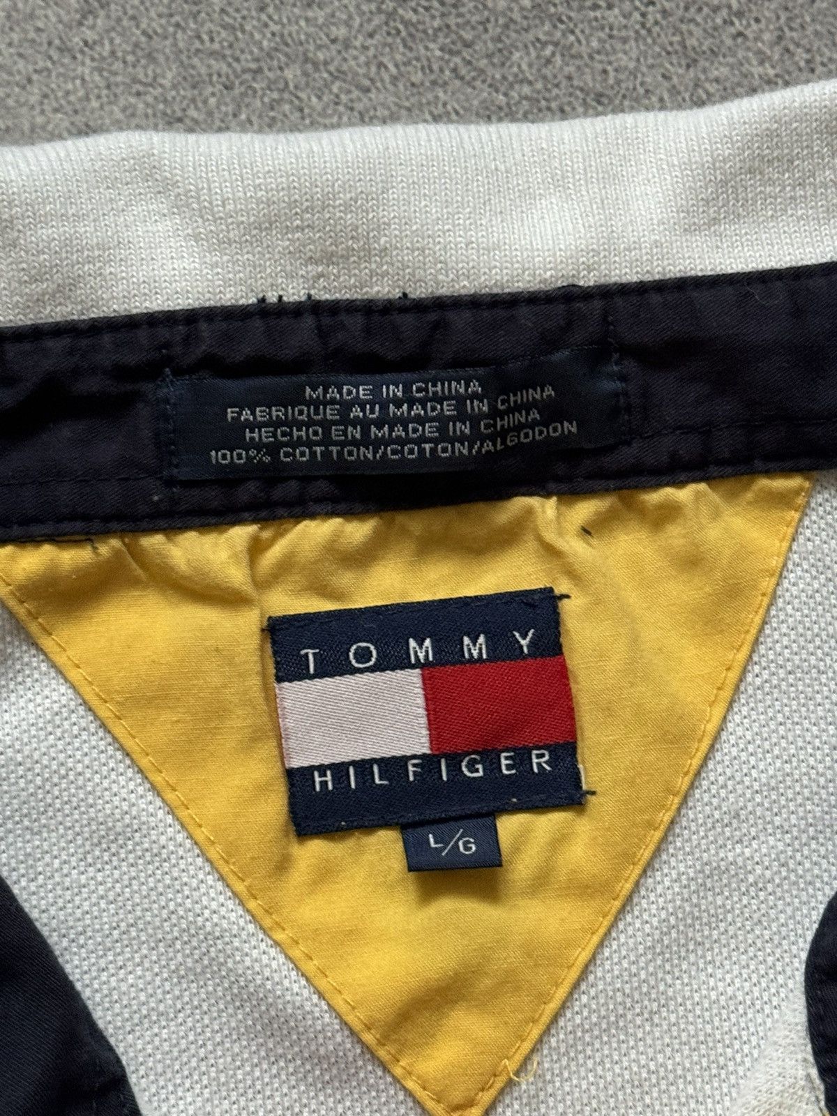 Tommy Hilfiger × Vintage Tommy Hilfiger XL vintage USA 🇺🇸 polo tee T-shirt rugby Size US XL / EU 56 / 4 - 11 Thumbnail