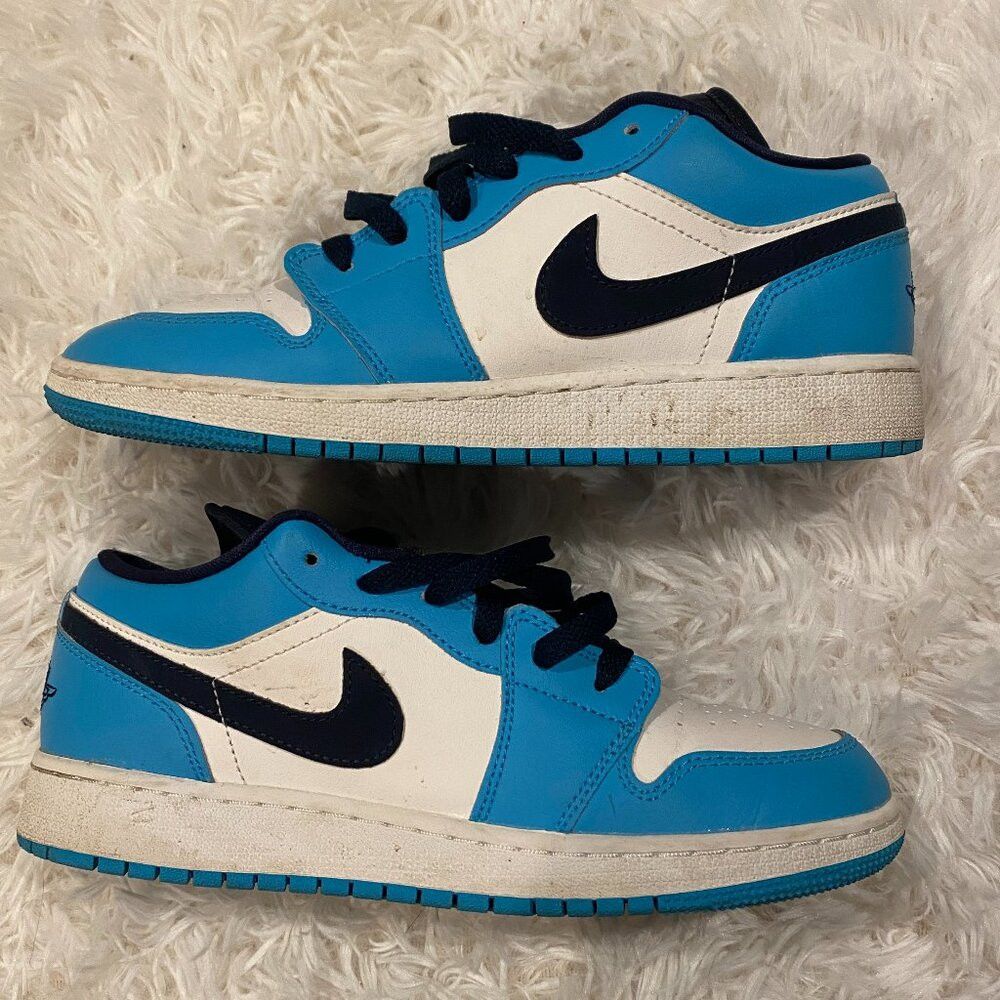 Nike Nike Air Jordan 1 Low UNC Powder Blue Sneakers, Size 6Y / 7 Size US 7.5 / IT 37.5 - 1 Thumbnail