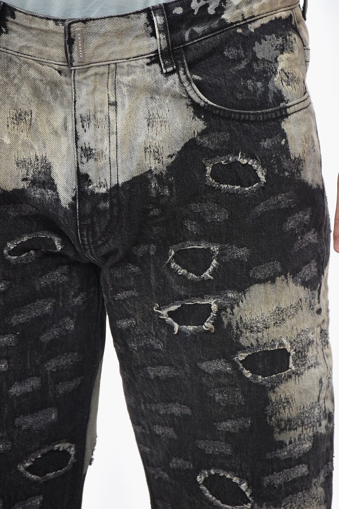 Givenchy og1mm0326 Distressed Jeans in Grey Size US 31 - 3 Thumbnail
