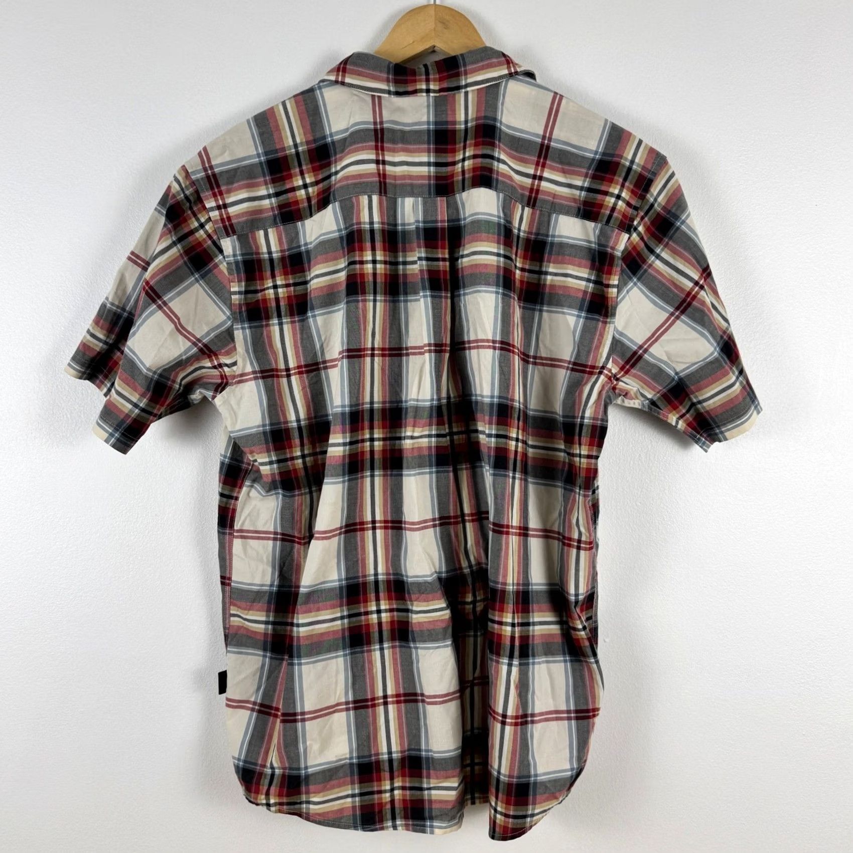 Patagonia Patagonia Shirt Men's L Organic Cotton Plaid Button Up Casual Outdoor Size US L / EU 52-54 / 3 - 2 Thumbnail