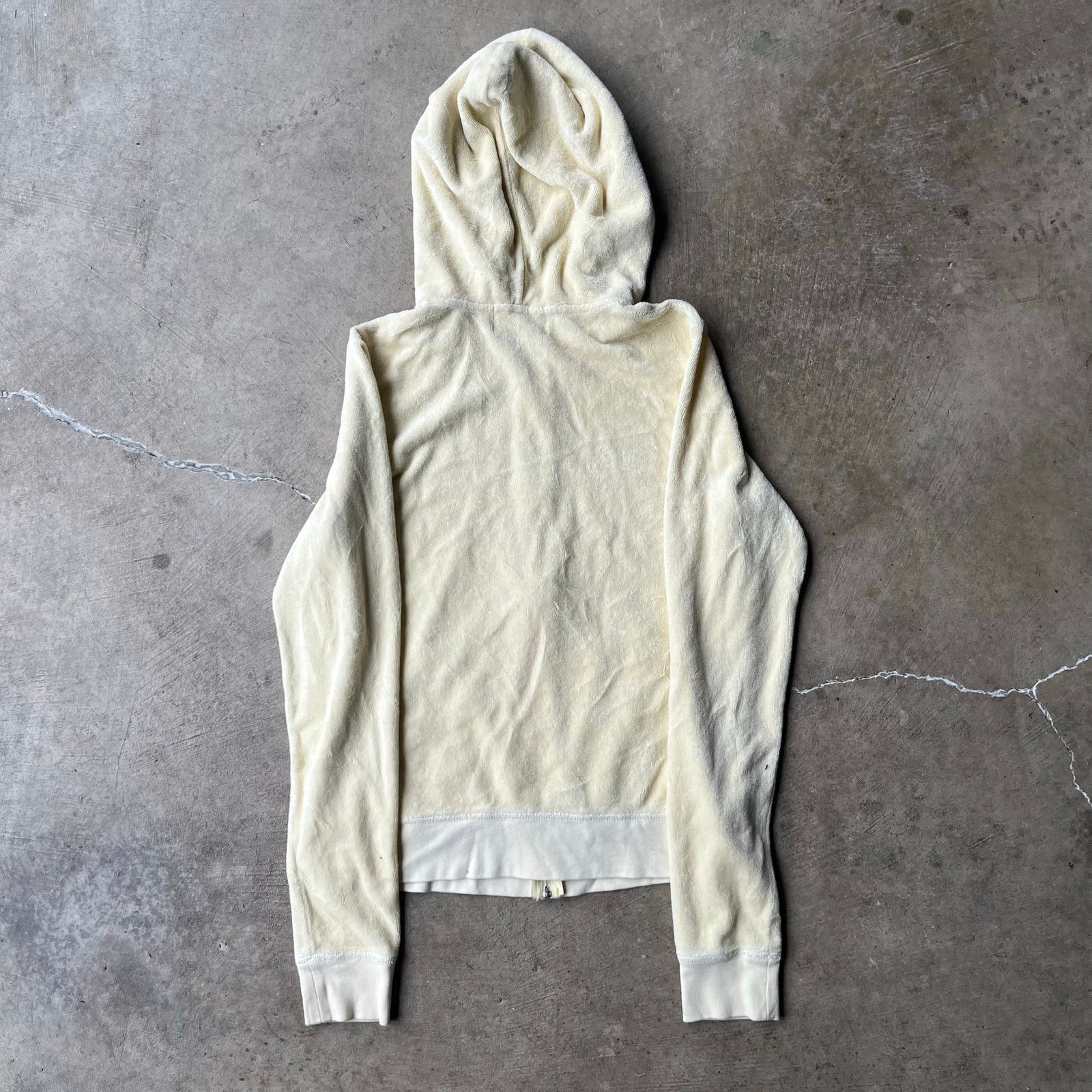 Vintage VINTAGE JUICY COUTURE VELOUR HOODIE ZIP WOMENS L YELLOW Size L / US 10 / IT 46 - 2 Thumbnail