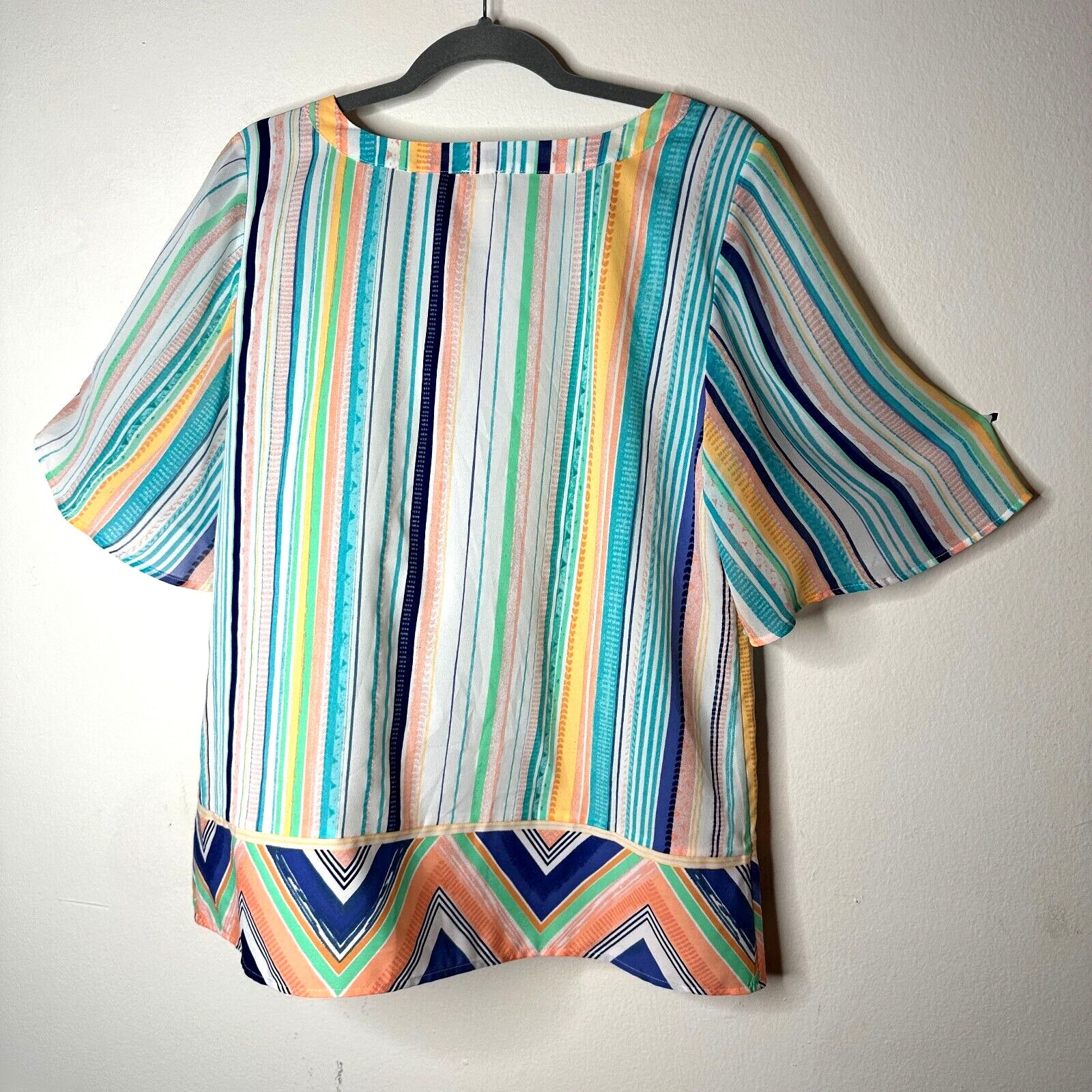 Other Chico's Aqua Peach Aztec Striped Boxy Blouse Short Sleeve 1 Size S / US 4 / IT 40 - 2 Thumbnail