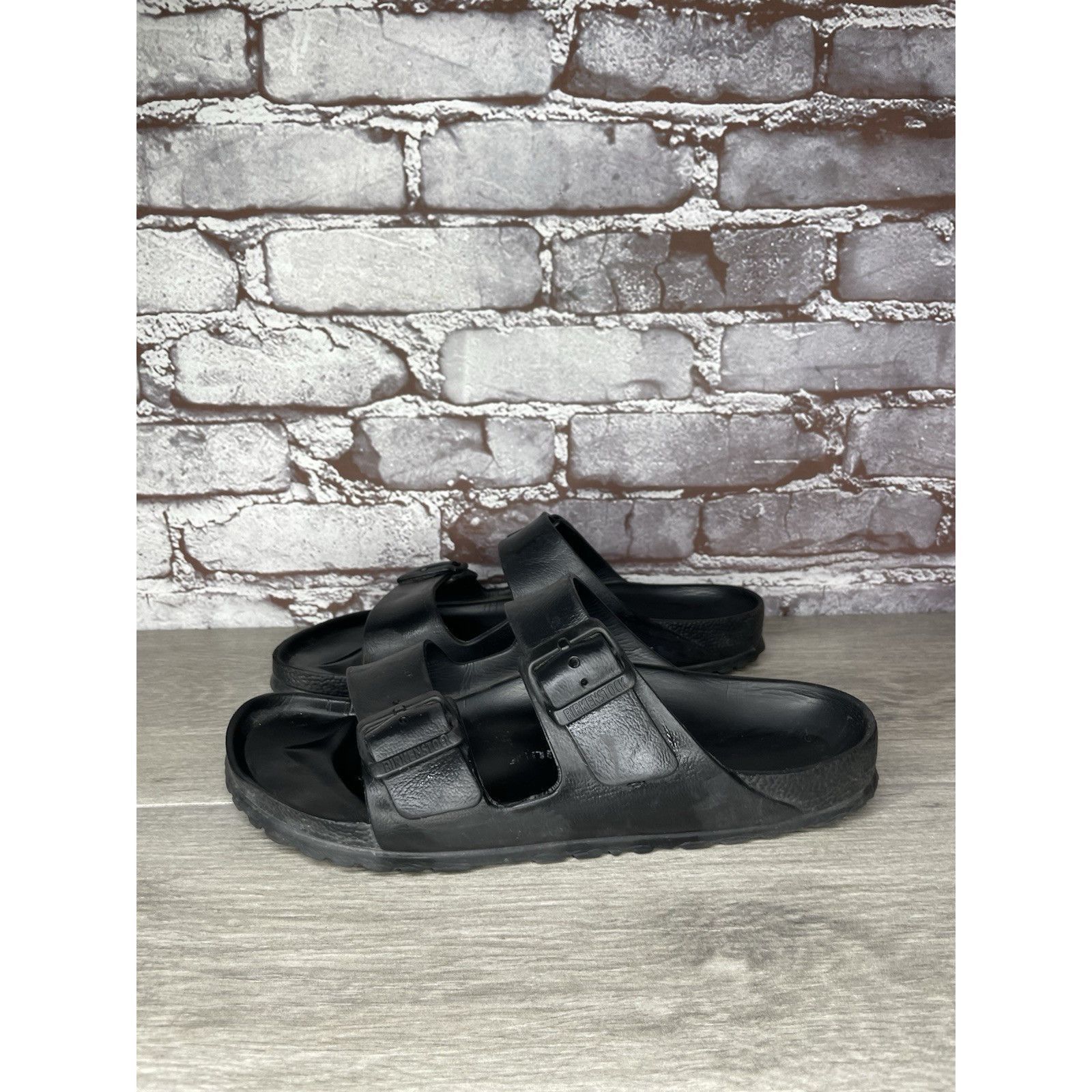 Birkenstock Birkenstock Arizona Essentials EVA Black Foam Slides Sandals Size US 7.5 / IT 37.5 - 4 Thumbnail