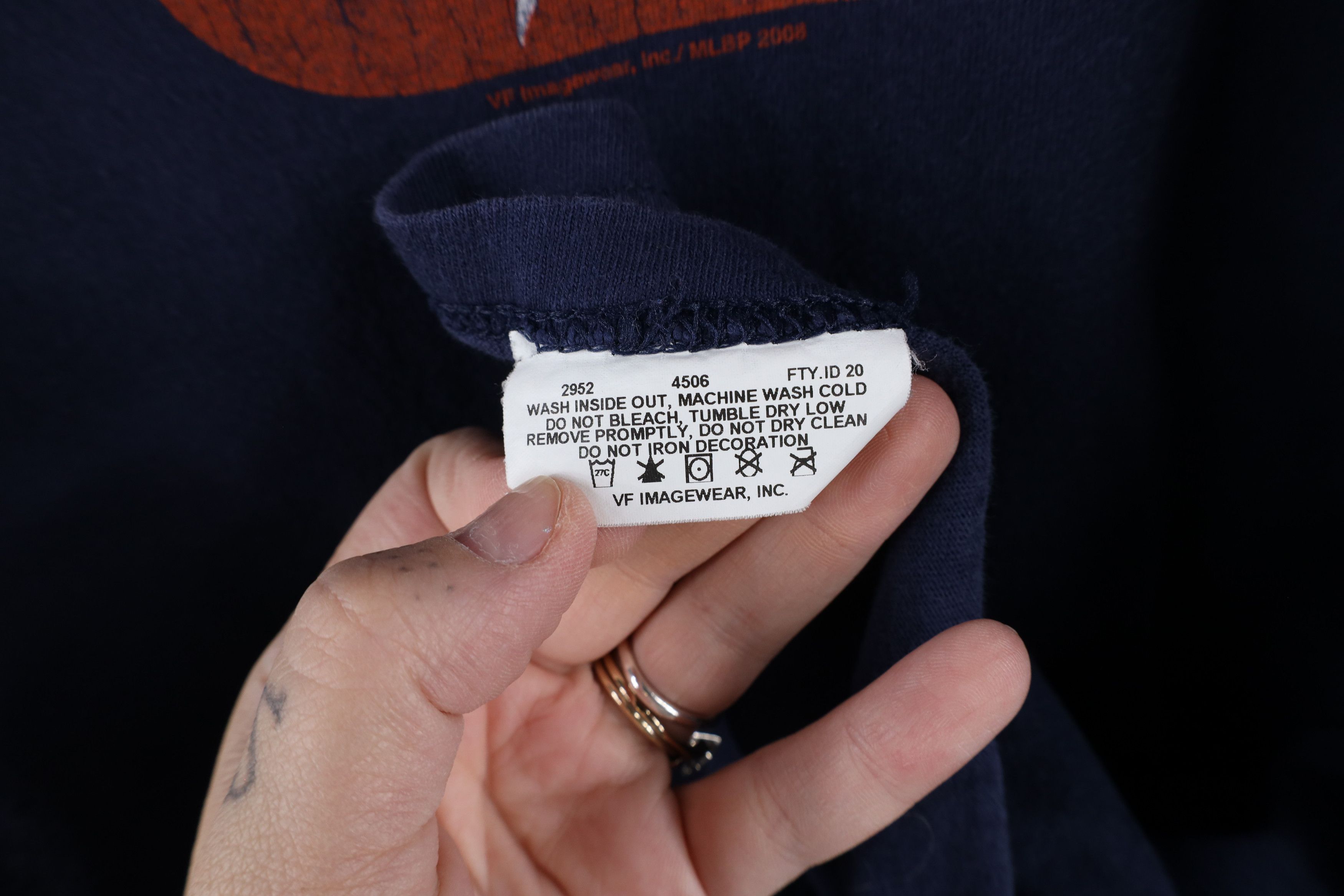 Majestic × Vintage Vintage Majestic Out Script Detroit Tigers Baseball T-Shirt Size US XXL / EU 58 / 5 - 9 Thumbnail